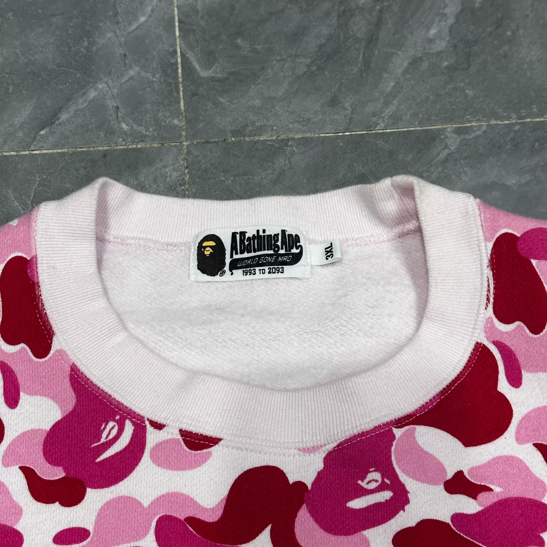 Bape Bape Camouflage Pink Crew Neck Sweatshirt Size XXL / US 16-18 / IT 52-54 - 6 Thumbnail