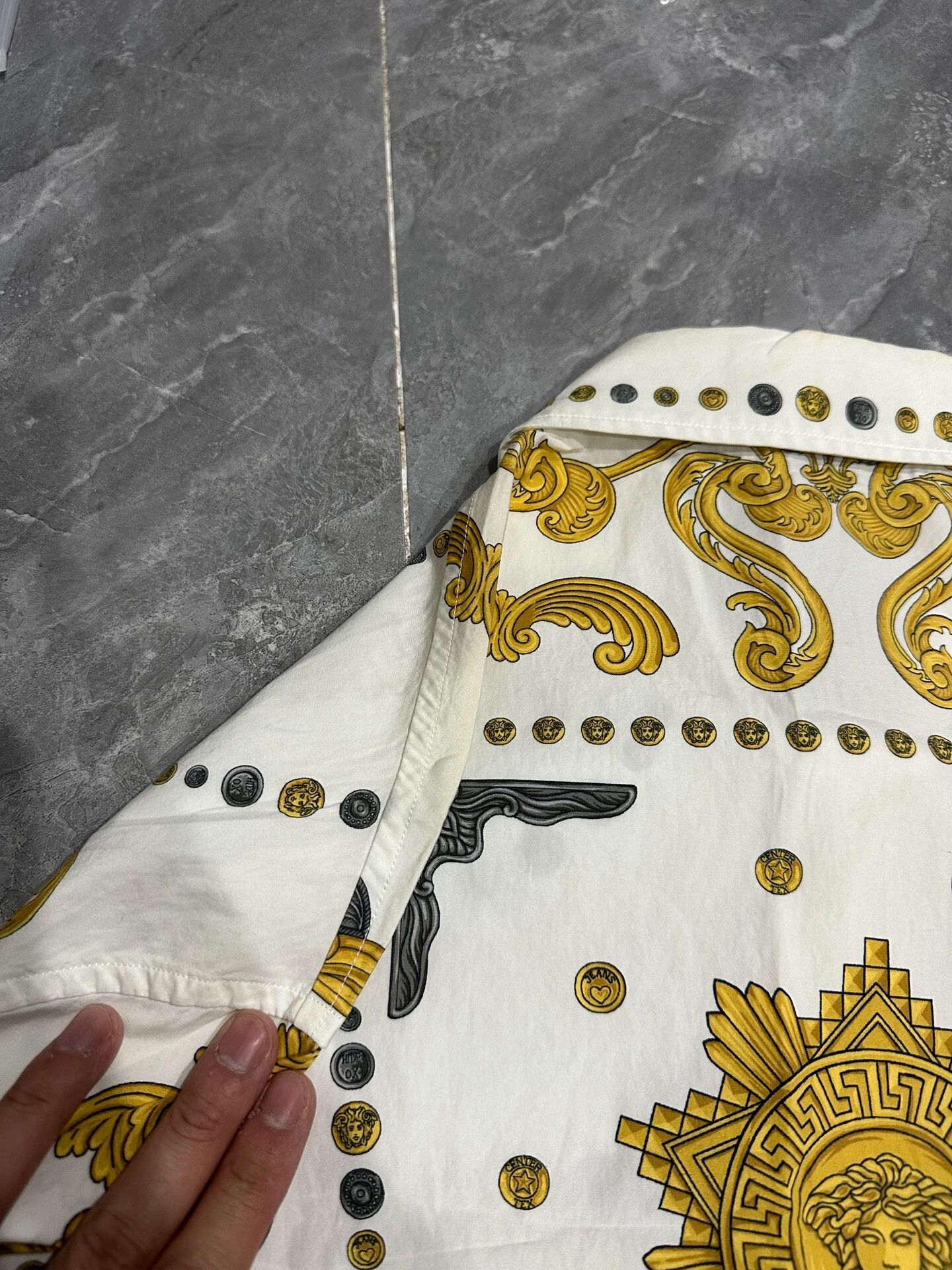 Versace Versace Silk Long Sleeve Shirt Size US XL / EU 56 / 4 - 7 Thumbnail
