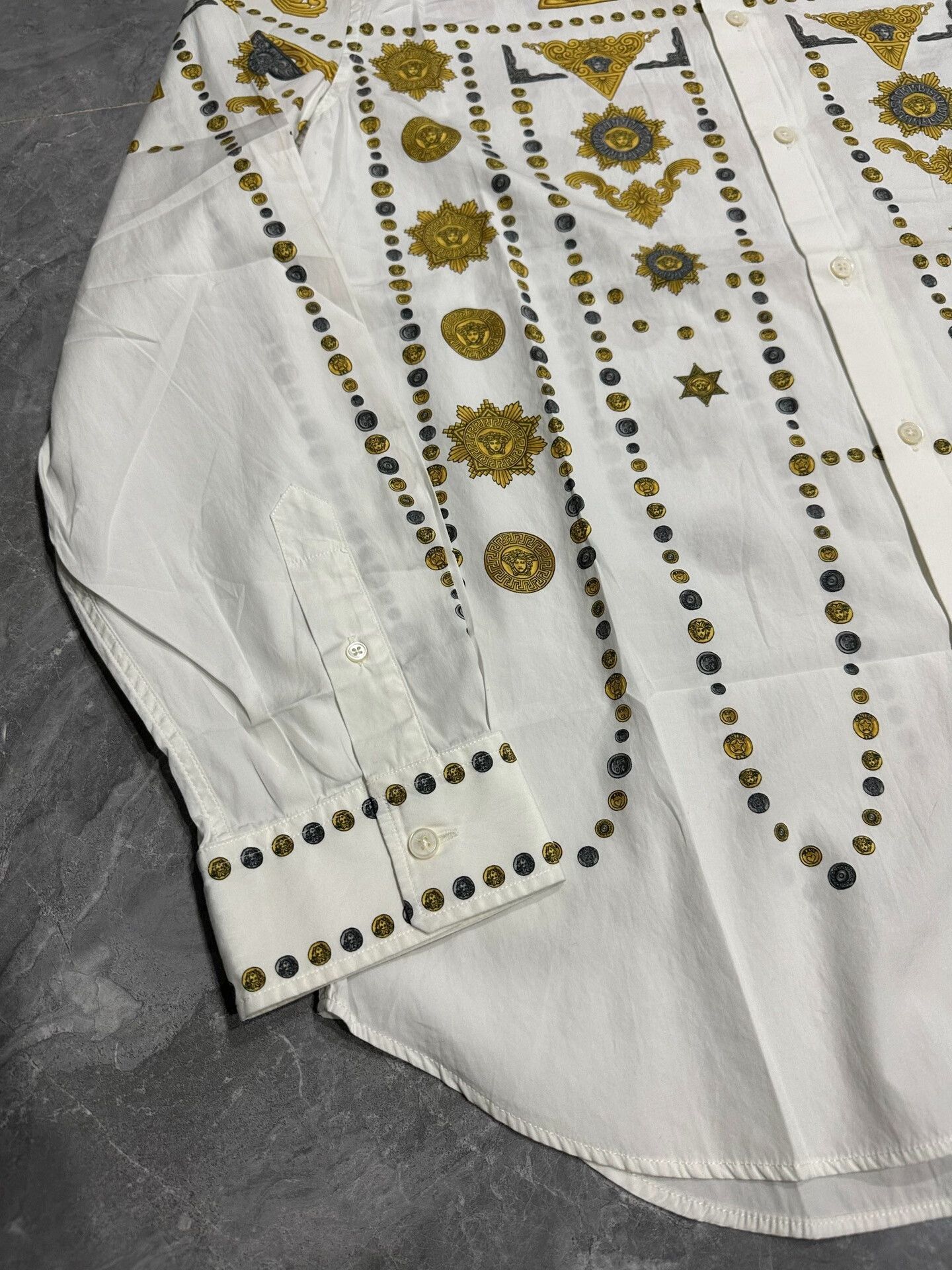 Versace Versace Silk Long Sleeve Shirt Size US XL / EU 56 / 4 - 5 Thumbnail