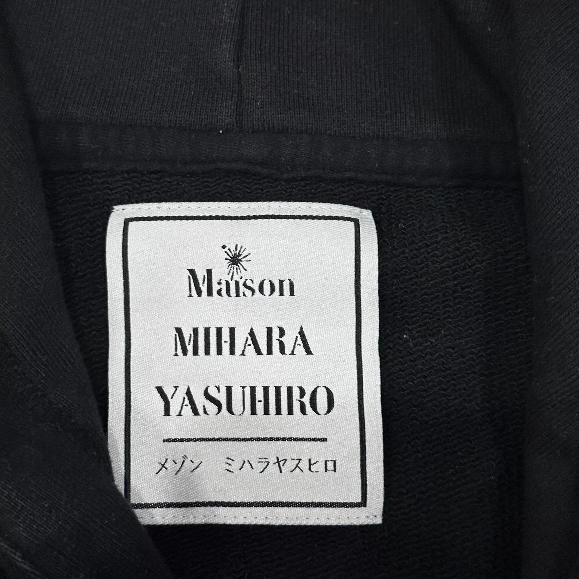 Maison MIHARA YASUHIRO Maison Mihara Yasuhiro Black Hoodie Size US L / EU 52-54 / 3 - 4 Thumbnail