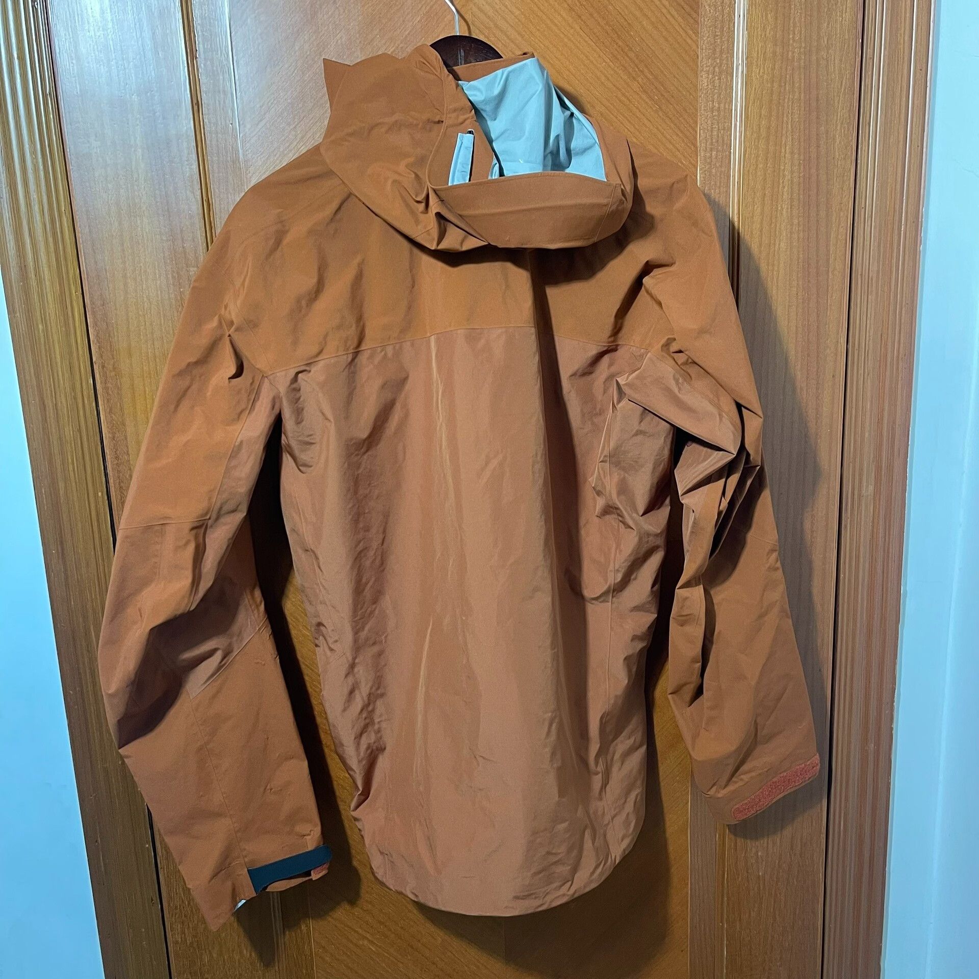 Arc'teryx Arcteryx BETA AR Gore-Tex Hooded Jacket Size US M / EU 48-50 / 2 - 6 Thumbnail