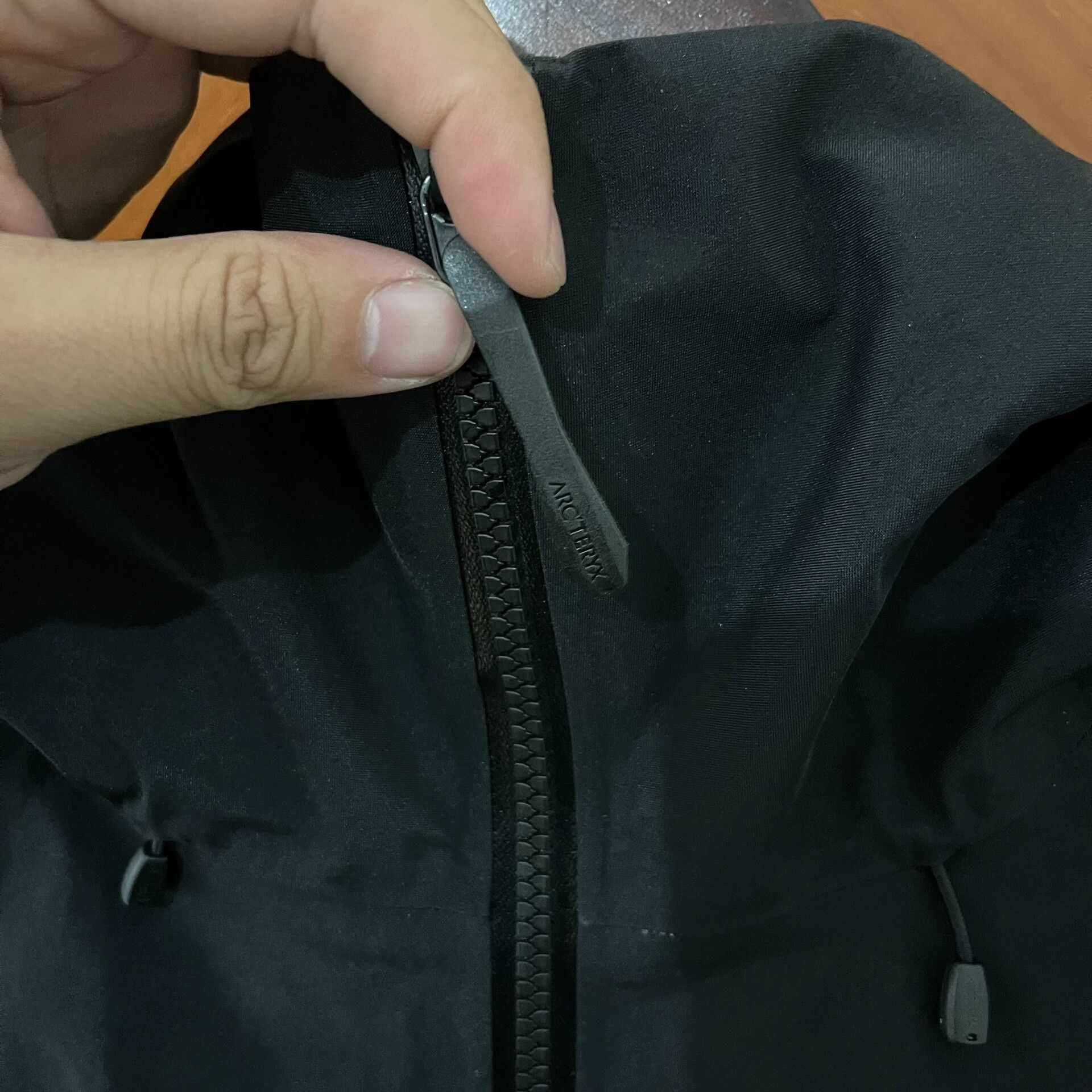 Arc'teryx Arcteryx Alpha SV Women's Jacket Black Size M / US 6-8 / IT 42-44 - 3 Thumbnail