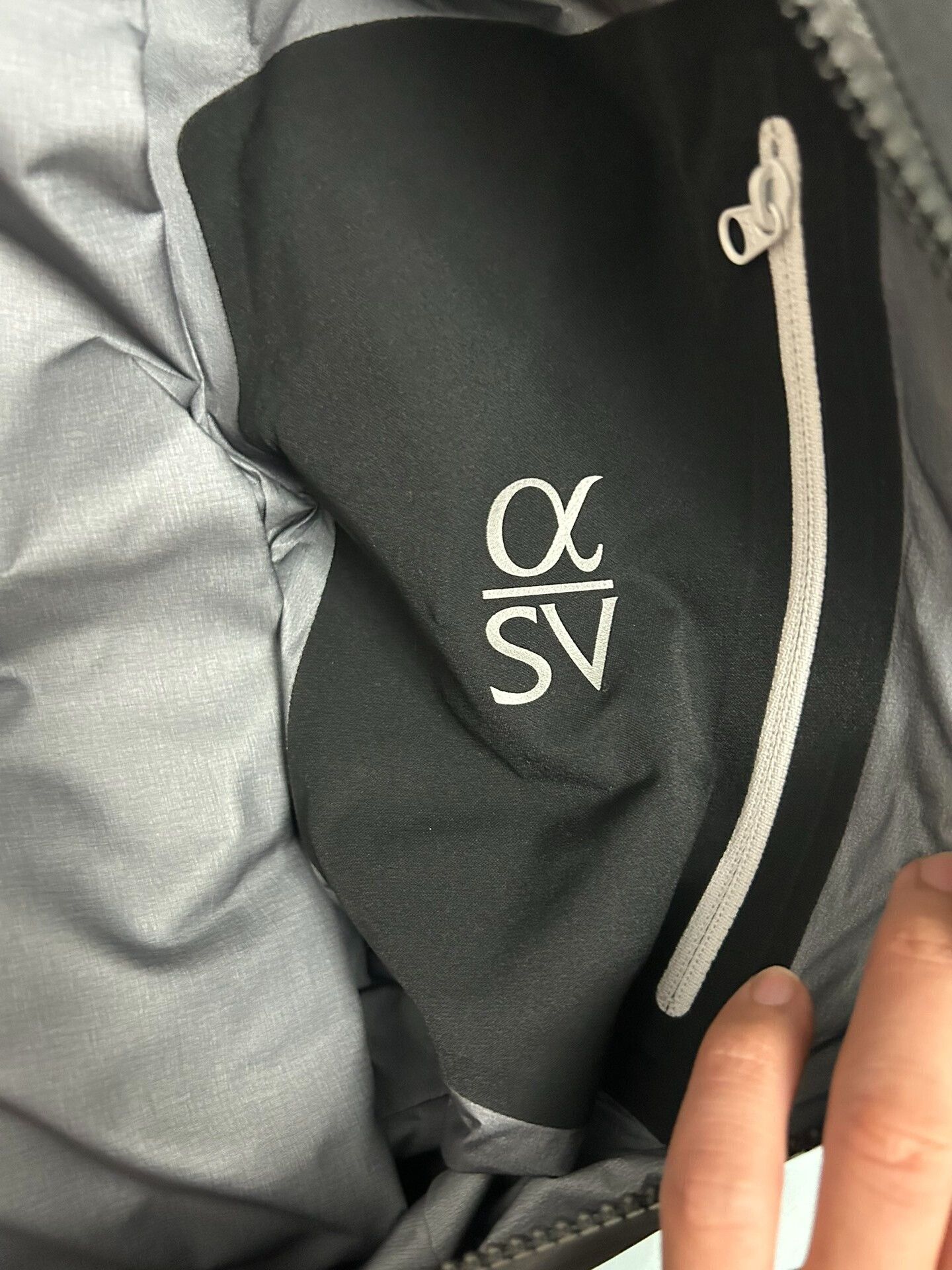Arc'teryx ARC'TERYX Alpha SV Waterproof Jacket Size US M / EU 48-50 / 2 - 4 Thumbnail