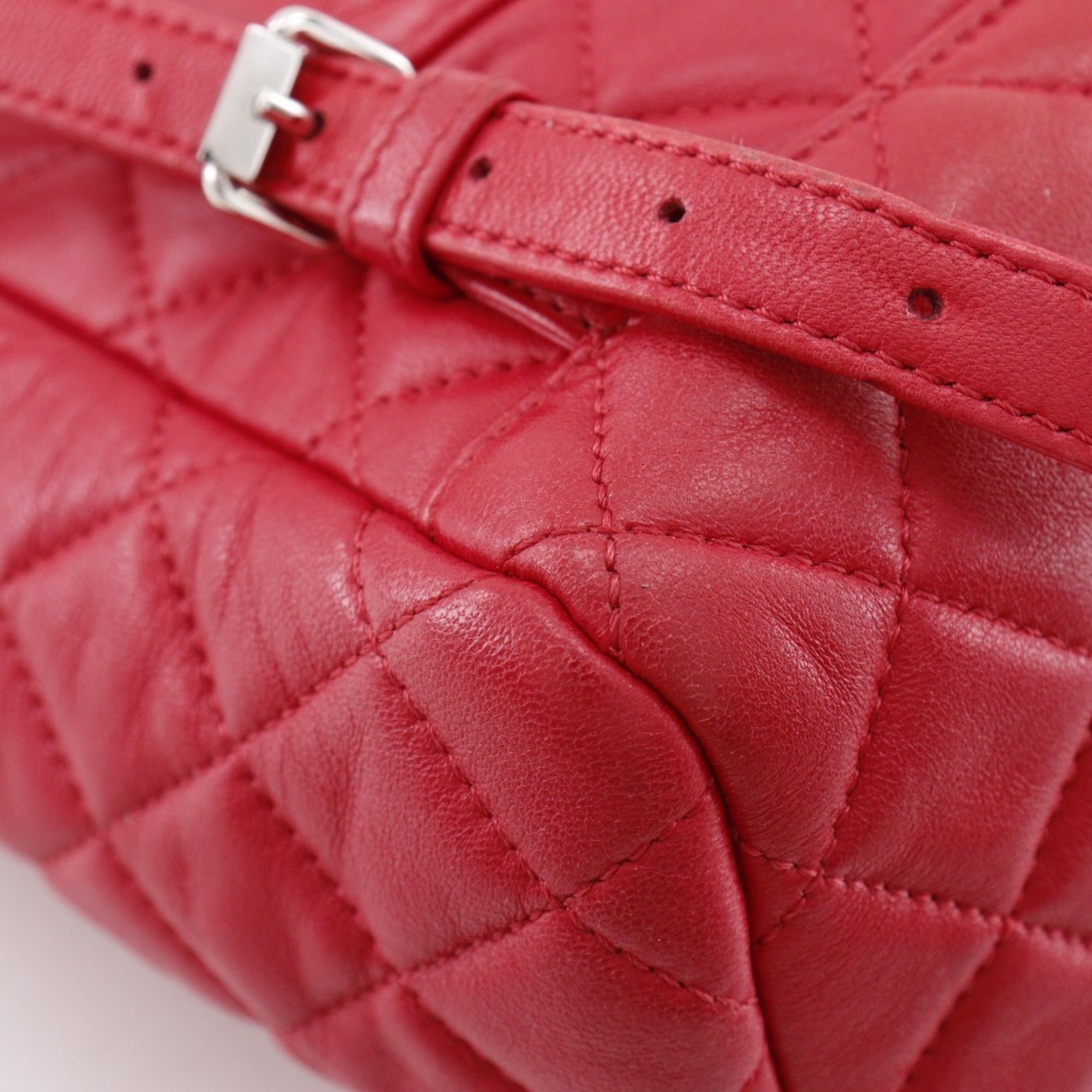 Chanel CHANEL Matelasse Backpack/Daypack, Lambskin, Red, 2-Way, A5, Turn Lock, Women's Size ONE SIZE - 6 Thumbnail