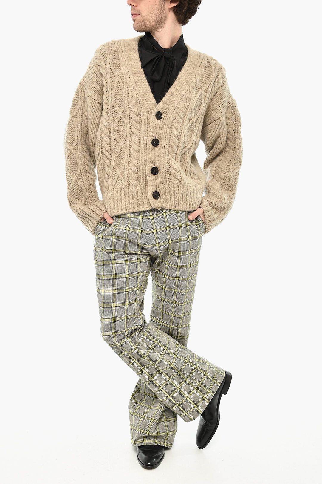 Dsquared2 Wool-Blend V-Neck Cardigan with 4 Buttons Size US XL / EU 56 / 4 - 4 Thumbnail