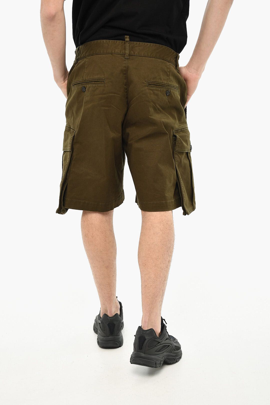 Dsquared2 Cargo Shorts With Maxi Pockets Size US 31 - 2 Thumbnail