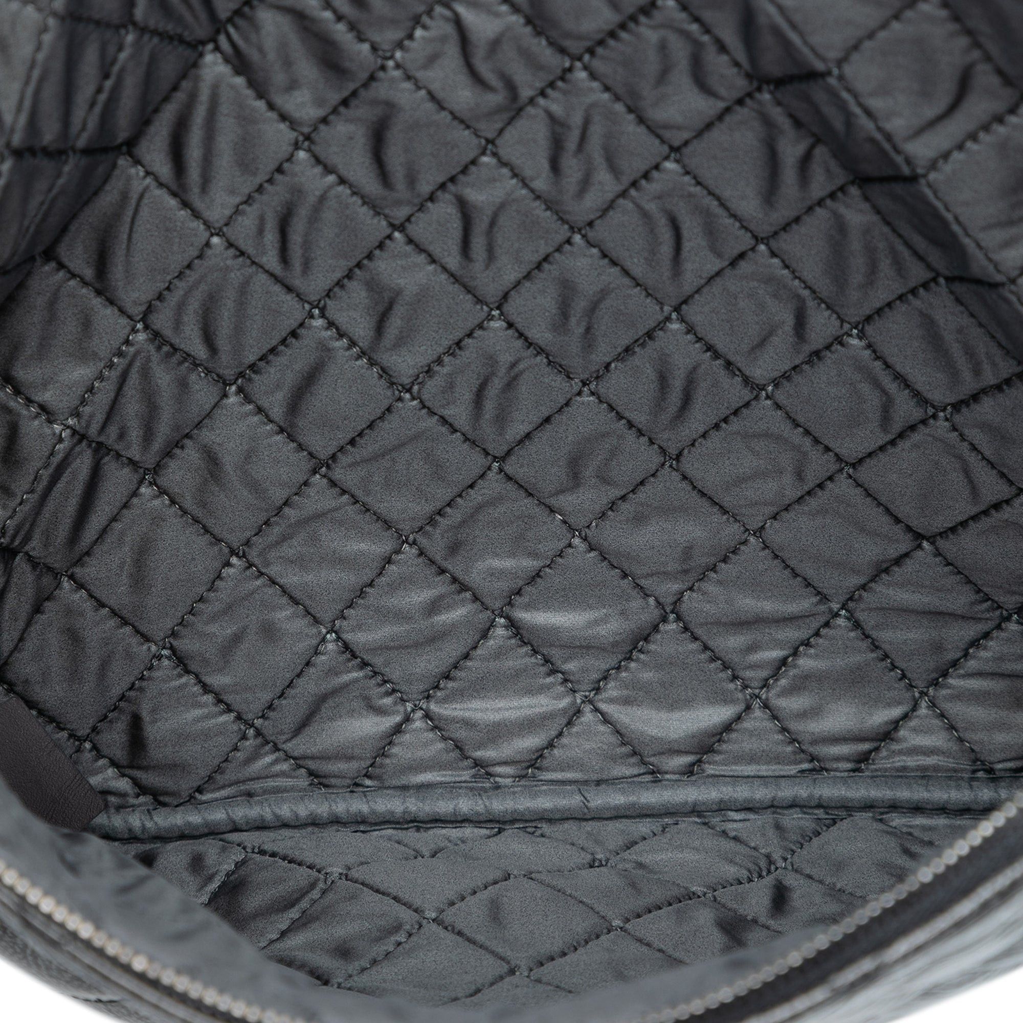 Chanel Large Quilted Iridescent Patent O Case Clutch Size ONE SIZE - 4 Thumbnail