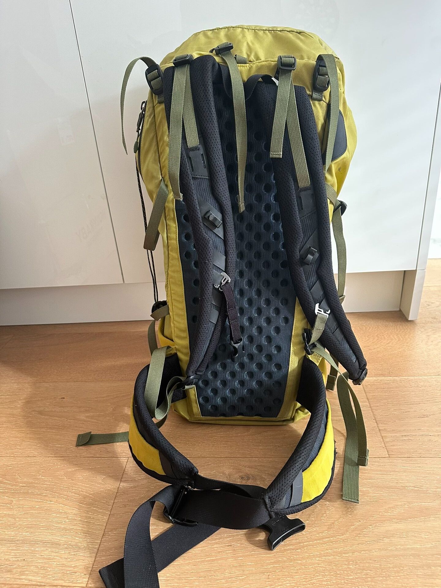 Arcteryx Axios 35L Lightweight Backpack