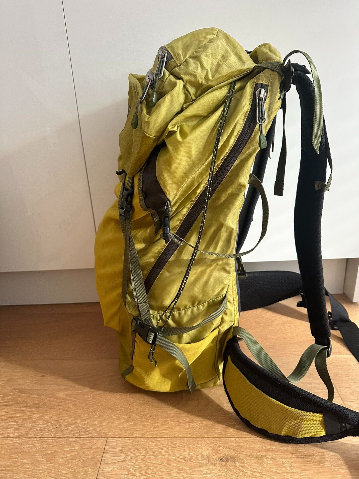 Arcteryx Axios 35L Lightweight Backpack