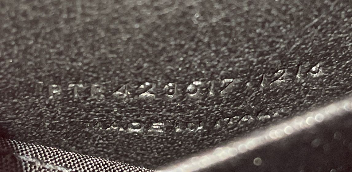 Saint Laurent Paris Classic Monogram Blogger Crossbody Bag Leather Small Size ONE SIZE - 7 Thumbnail