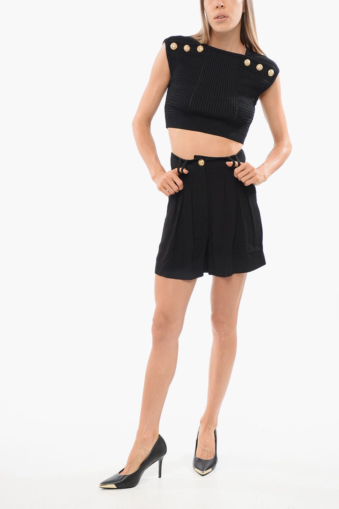 Balmain High-Waisted Solid-Colored Shorts with Gold Button Size 27" / US 4 / IT 40 - 4 Thumbnail