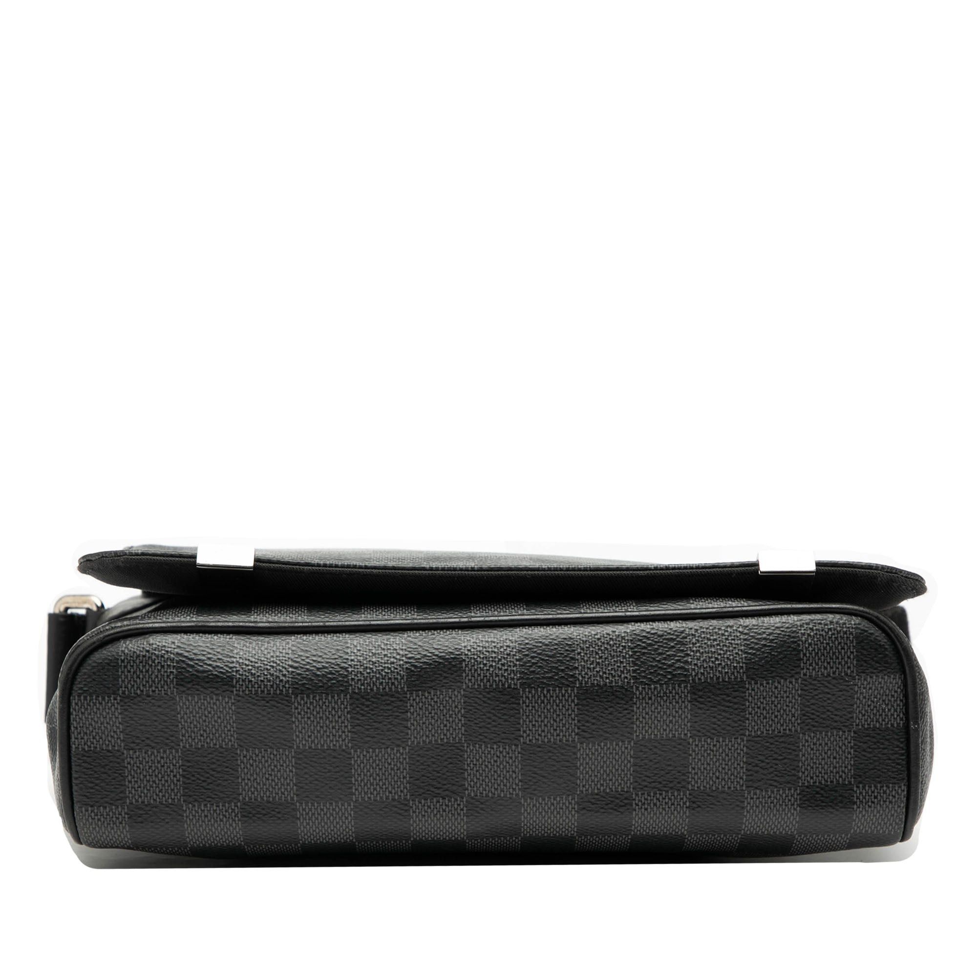 Louis Vuitton Damier Graphite District PM Size ONE SIZE - 3 Thumbnail