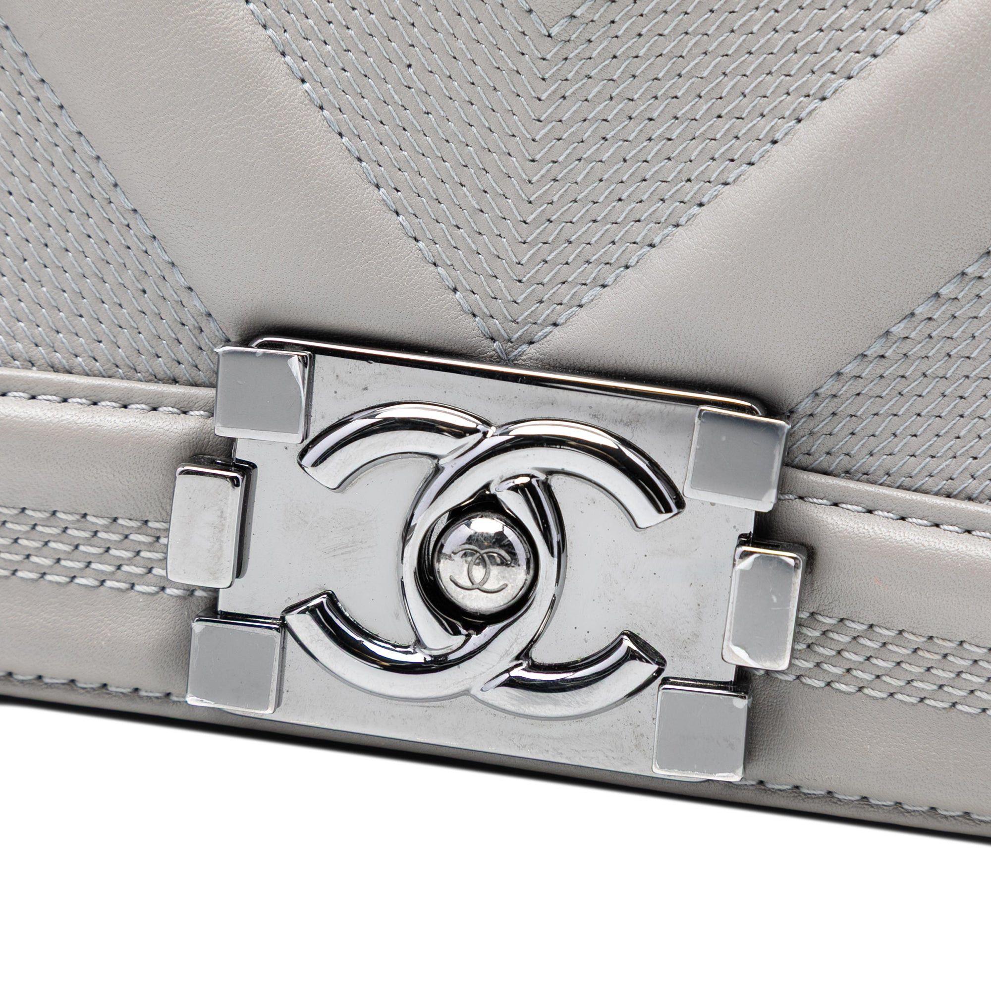 Chanel Small Chevron Stitched Calfskin Boy Flap Size ONE SIZE - 6 Thumbnail