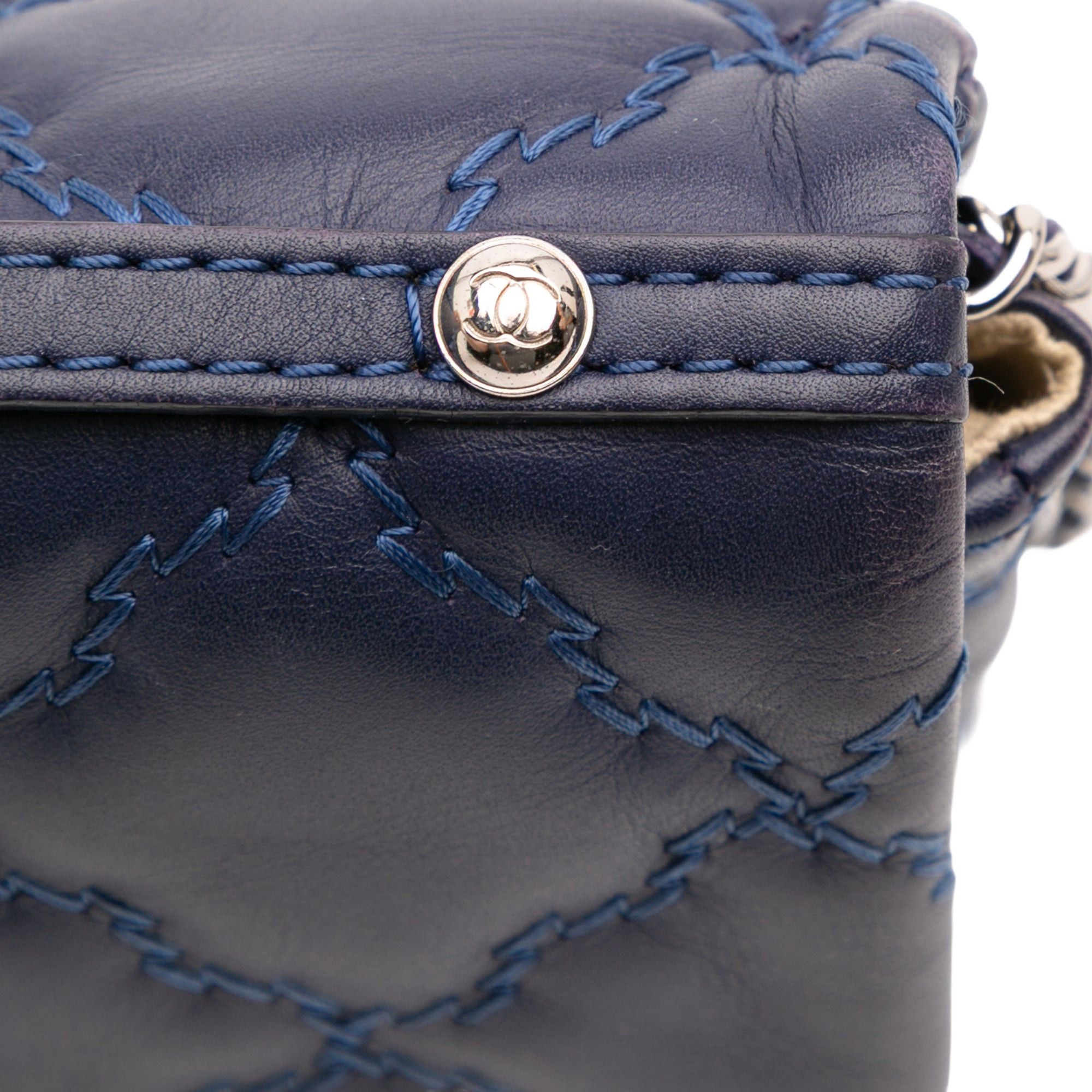 Chanel Mini Double Stitch Hamptons Flap Size ONE SIZE - 9 Thumbnail
