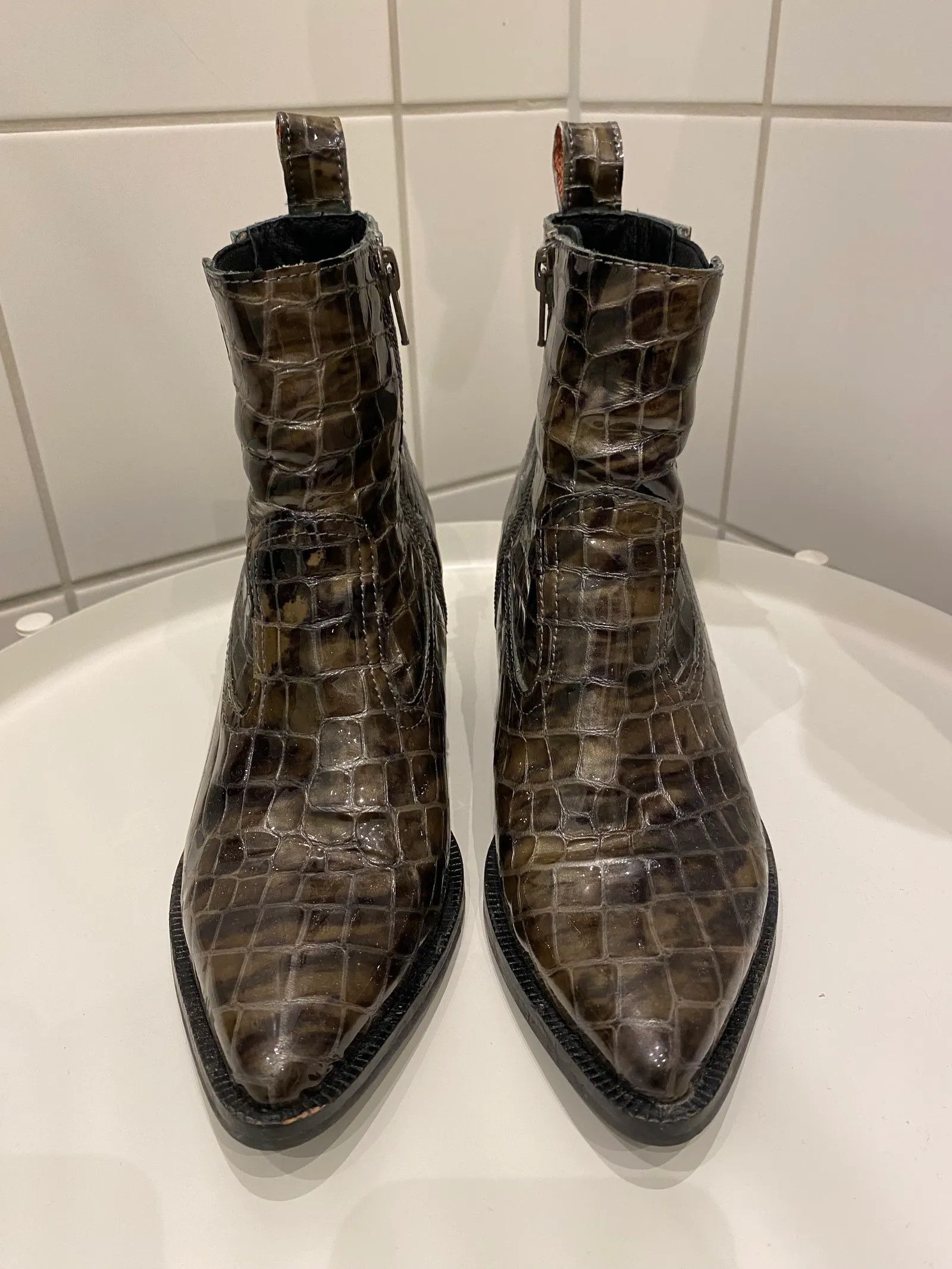 Scotch & Soda Scotch & Soda Abbey Leather Snake-Effect Ankle Boots Boots Size US 6 / IT 36 - 2 Thumbnail