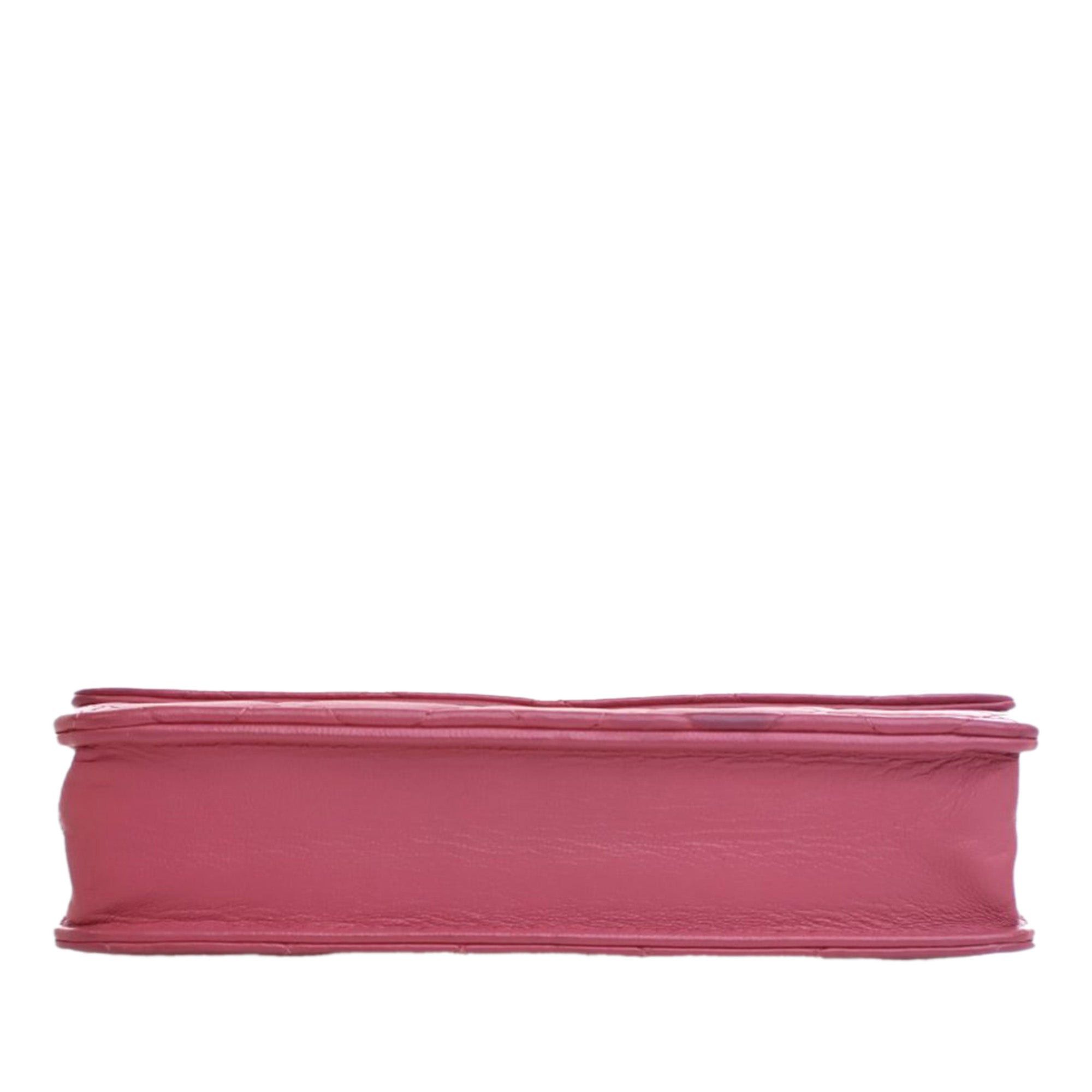 Classic Lambskin Wallet on Chain