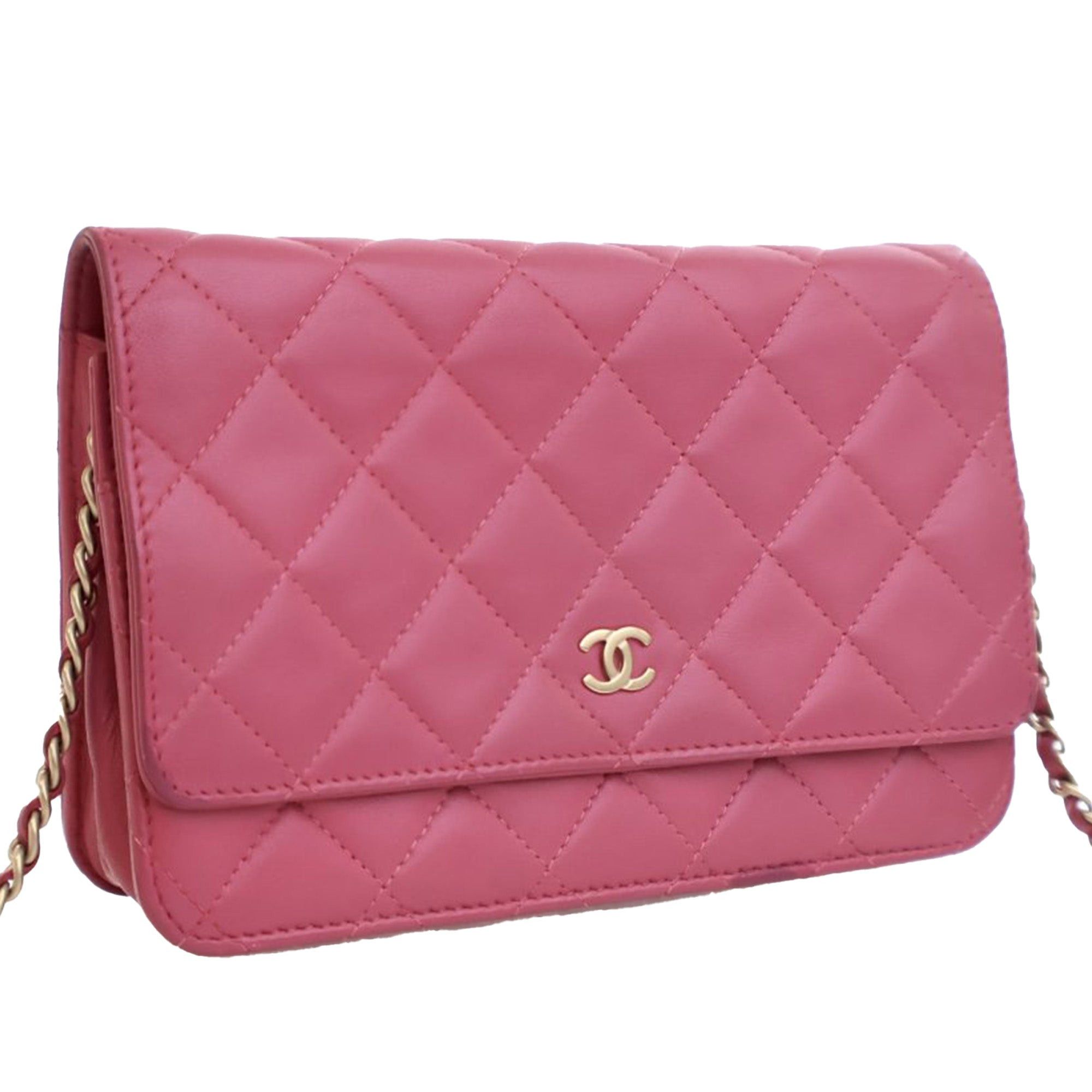 Classic Lambskin Wallet on Chain