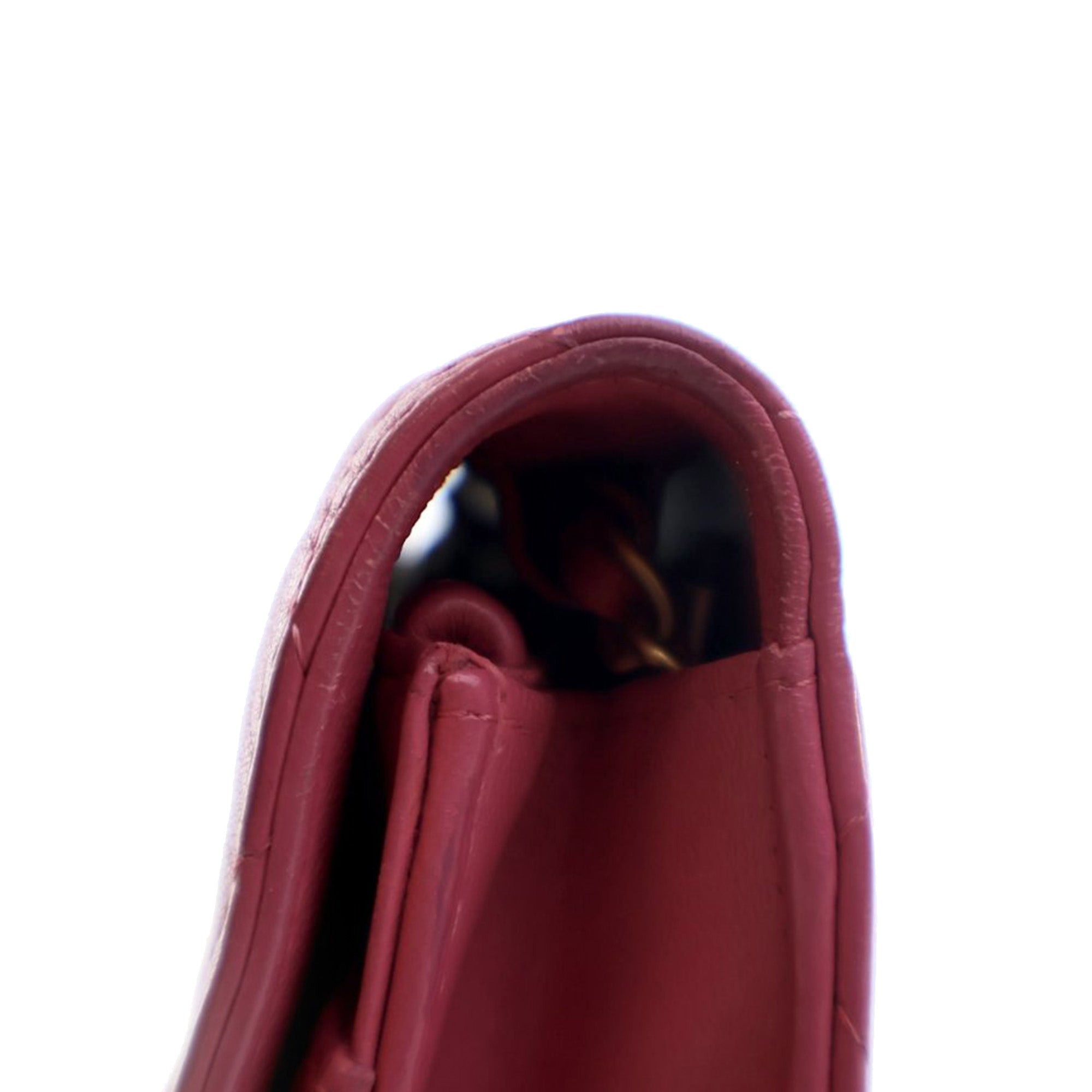 Classic Lambskin Wallet on Chain