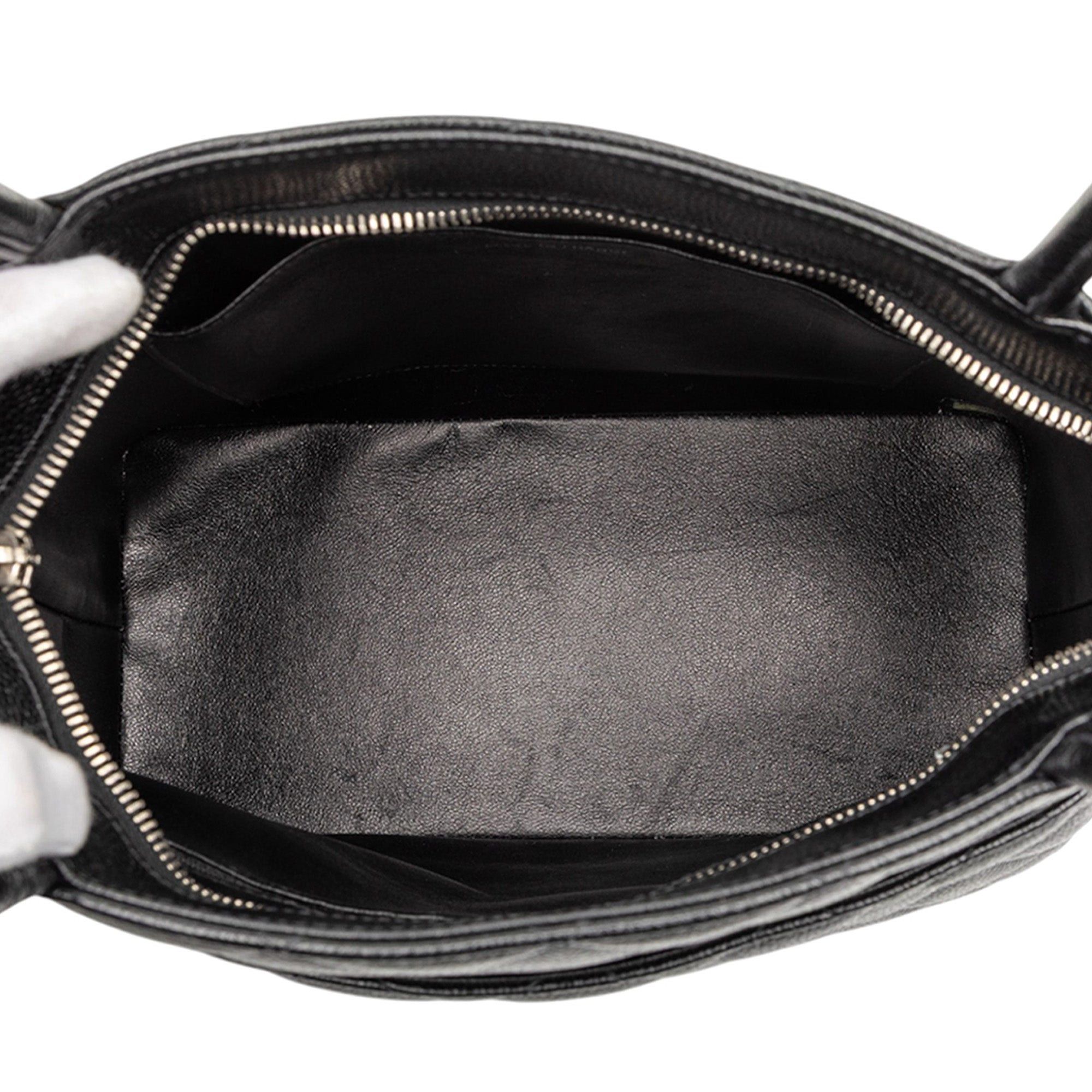 Chanel Caviar Medallion Tote Size ONE SIZE - 4 Thumbnail