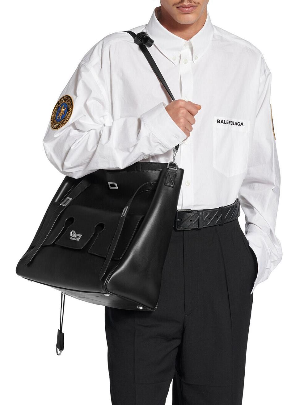 Balenciaga Bel Air Hobo Messenger Bag in black Size ONE SIZE - 3 Thumbnail