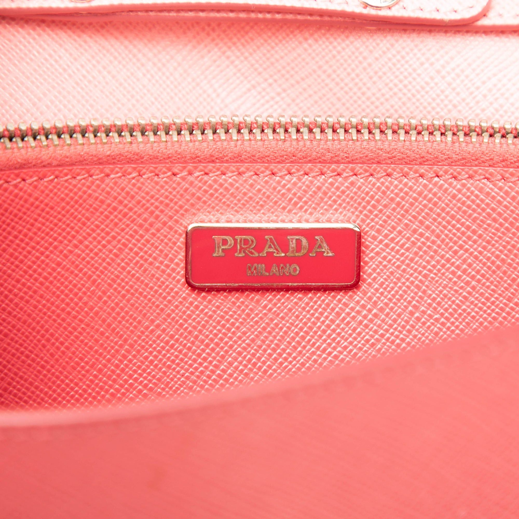Prada Saffiano Turn Lock Wallet on Strap Size ONE SIZE - 5 Thumbnail