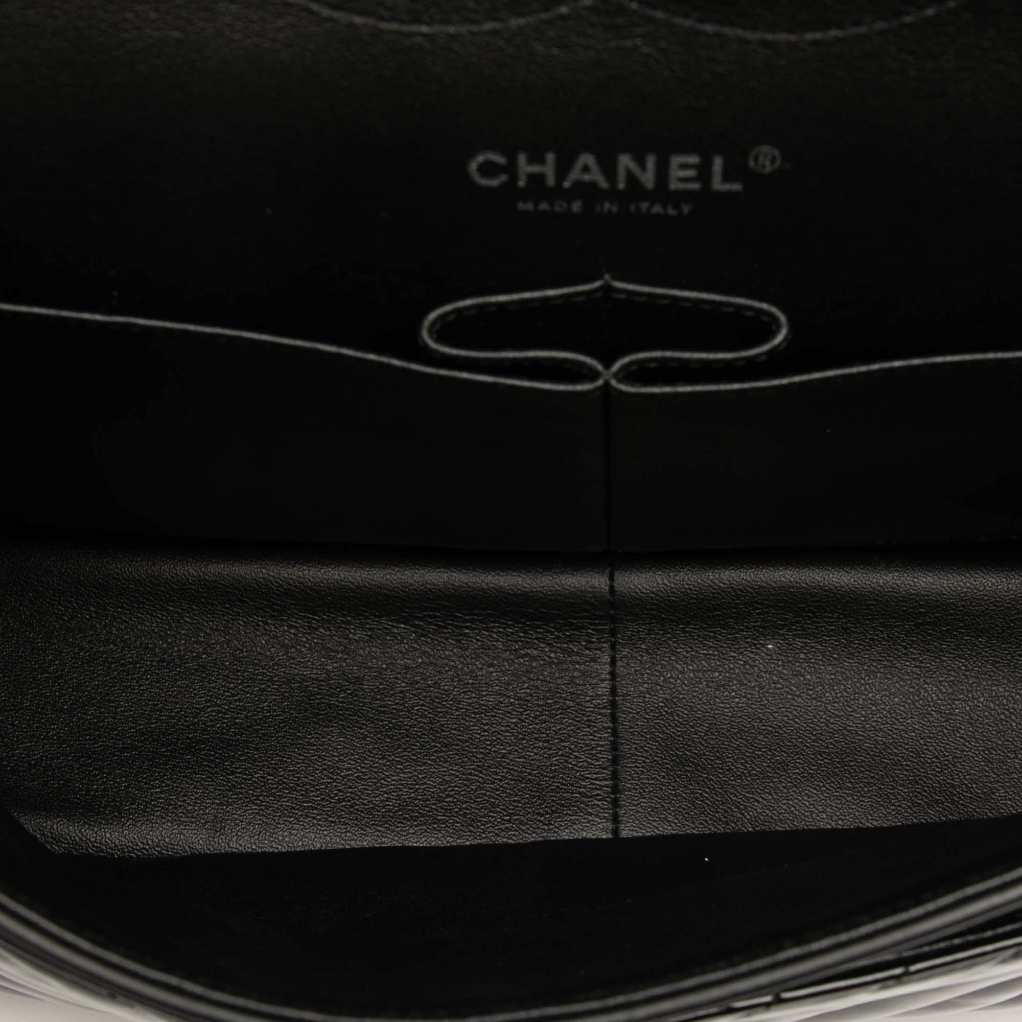 Chanel Jumbo Classic Chevron Patent Double Flap Size ONE SIZE - 4 Thumbnail