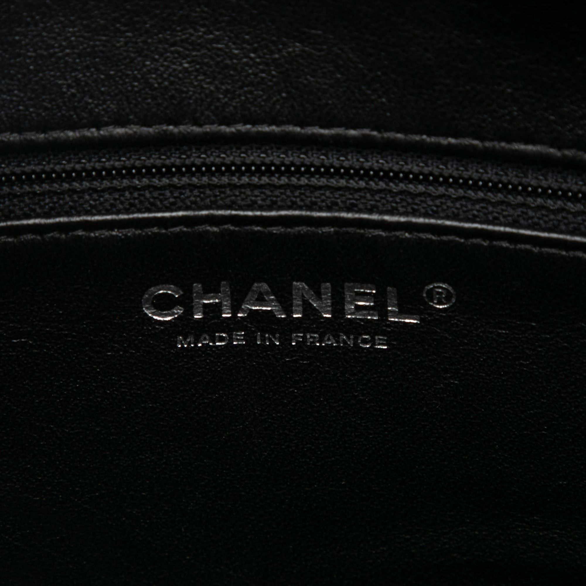 Chanel Tweed and Resin Zipped Chain Shopping Bag Size ONE SIZE - 5 Thumbnail