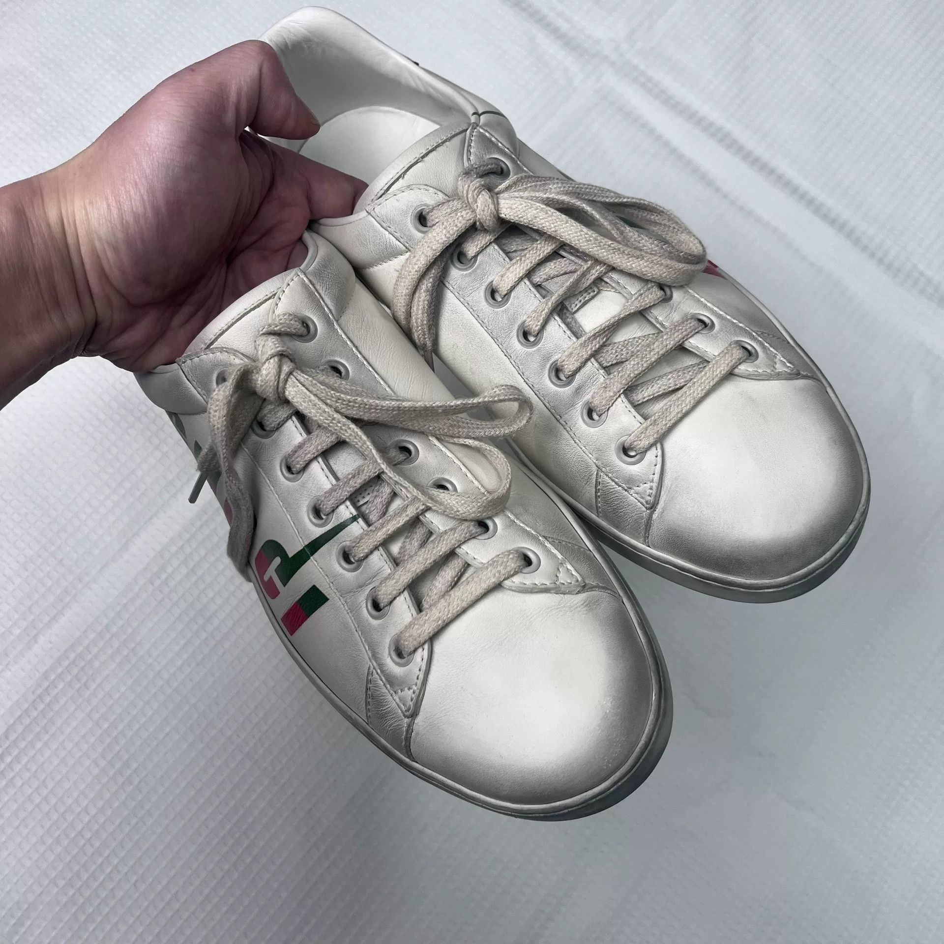 Gucci White Dirty Style Sneakers