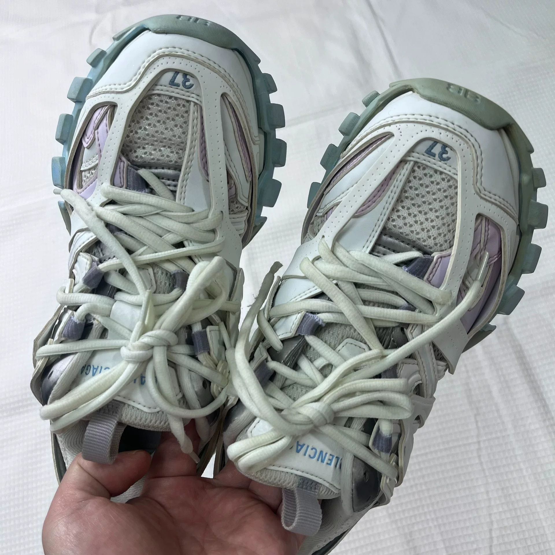 Balenciaga Balenciaga Size 37 Women's Shoes Size US 6 / IT 36 - 2 Thumbnail