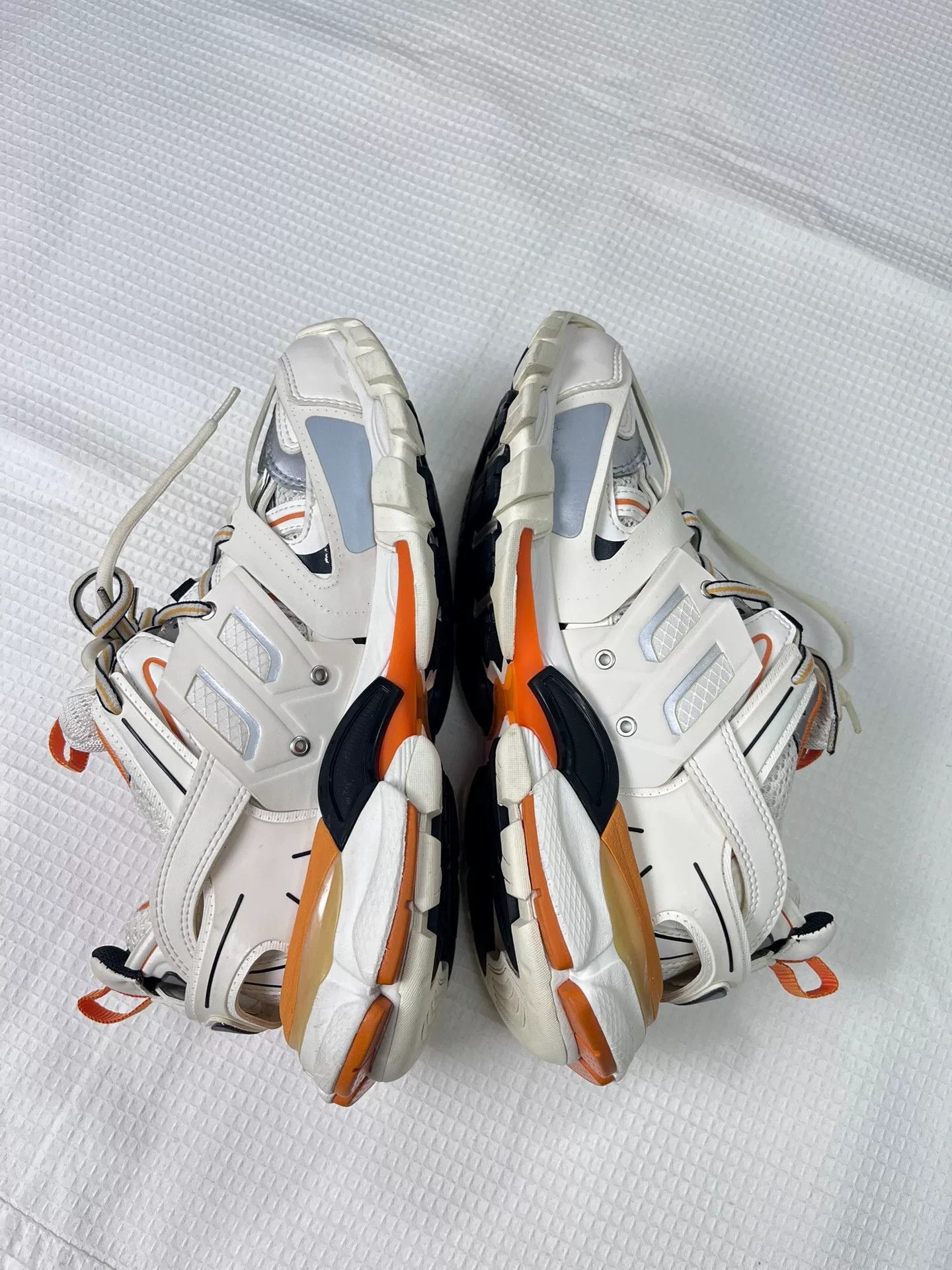 Balenciaga Balenciaga Size 37.5 Footwear Size US 6.5 / IT 36.5 - 5 Thumbnail