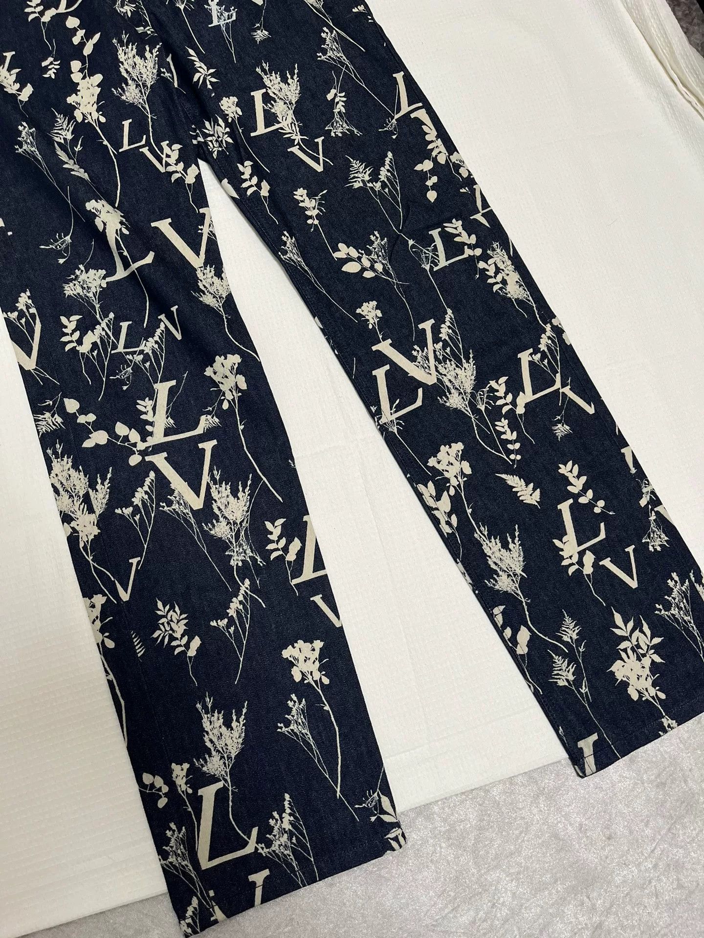 Louis Vuitton Louis Vuitton All-Over Floral Print Trousers Size 30" / US 8 / IT 44 - 3 Thumbnail