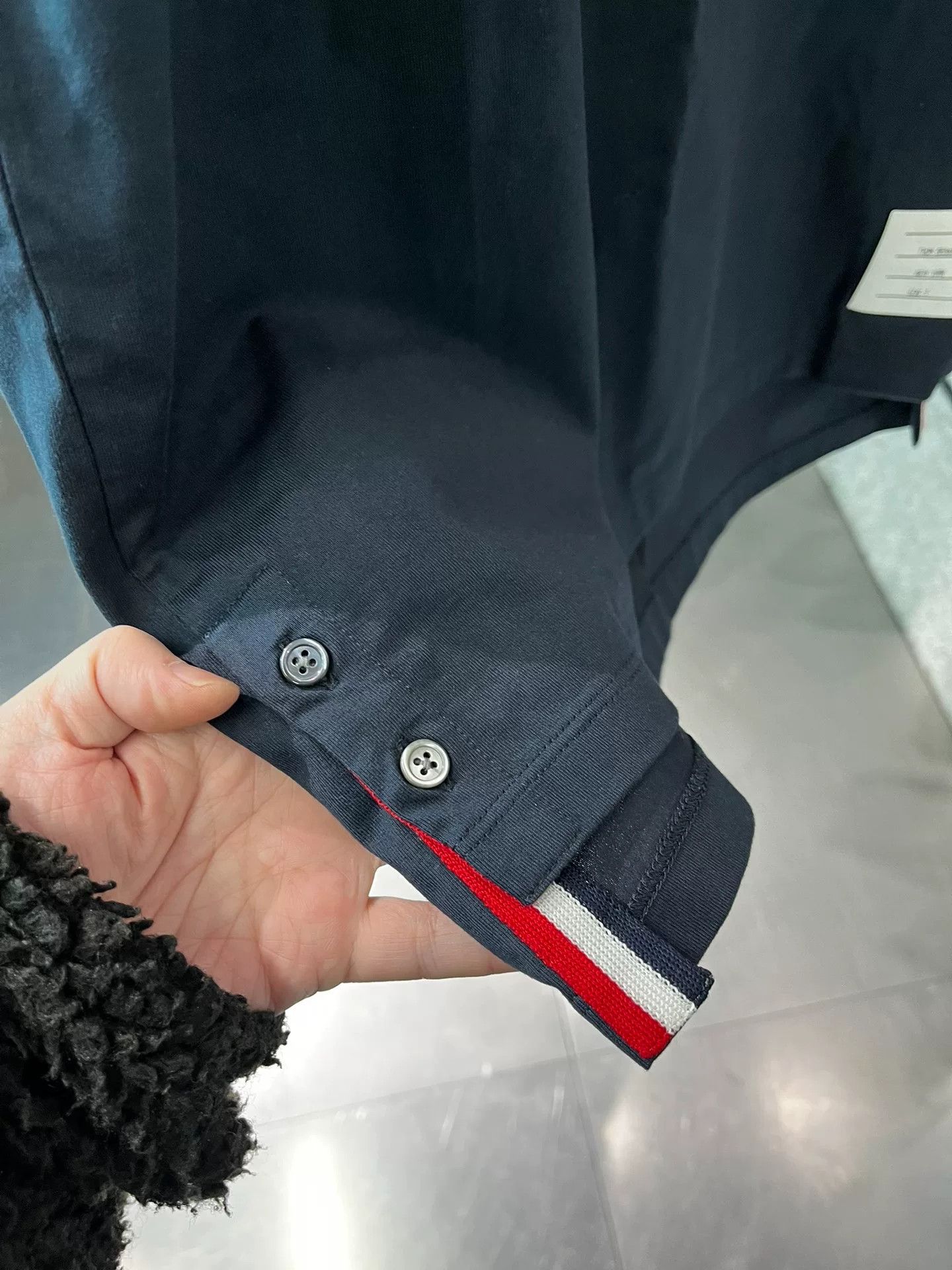 Thom Browne Thom Browne Navy Crewneck Short-Sleeve Size 3 Size US L / EU 52-54 / 3 - 9 Thumbnail