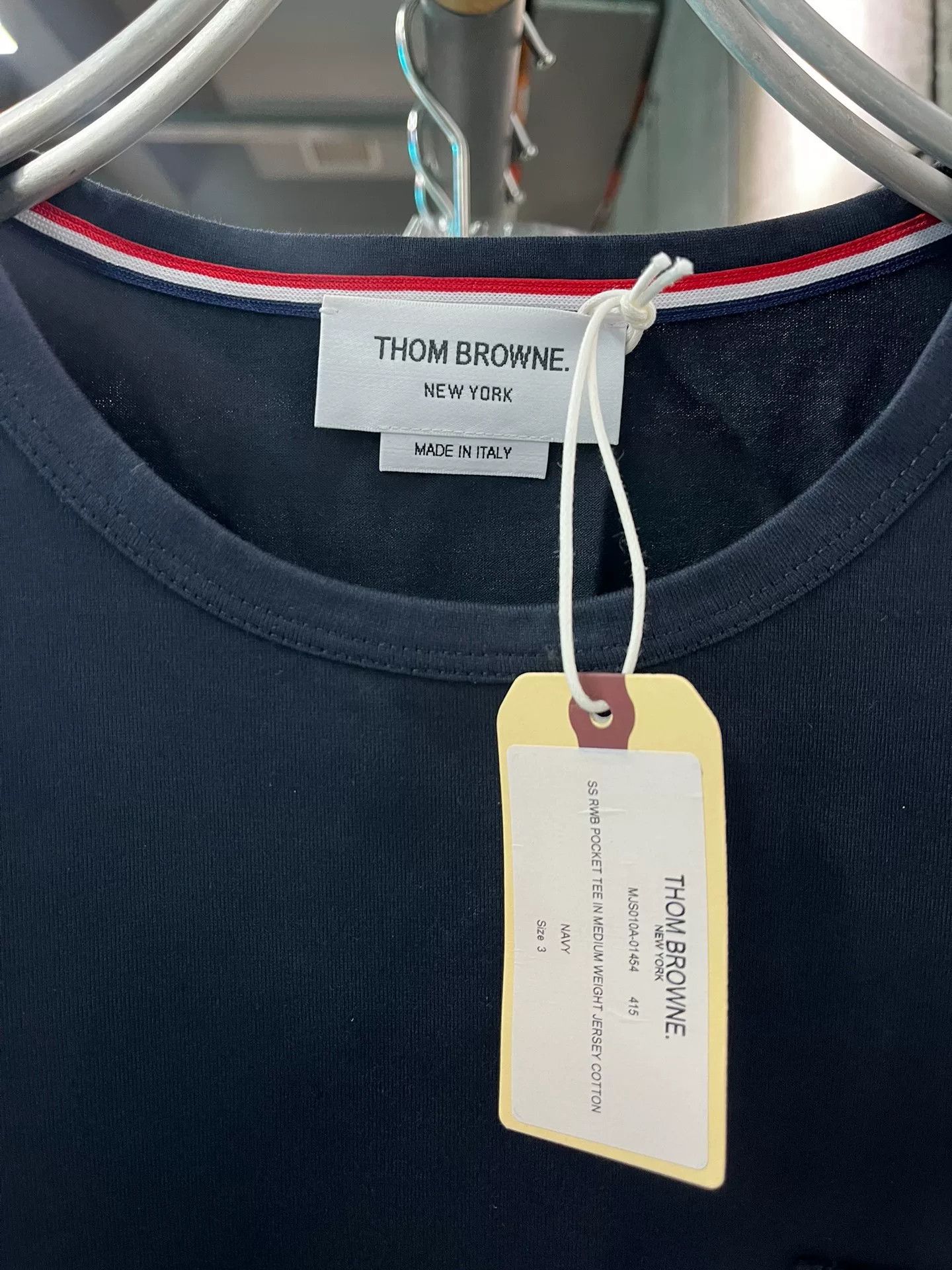 Thom Browne Thom Browne Navy Crewneck Short-Sleeve Size 3 Size US L / EU 52-54 / 3 - 3 Thumbnail