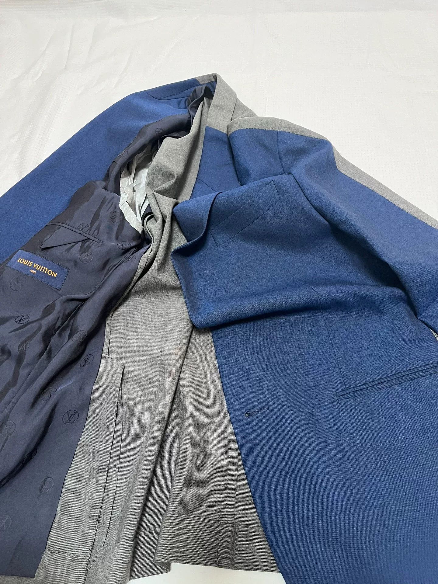Louis Vuitton Louis Vuitton Paneled Blazer Size 46 Size US S / EU 44-46 / 1 - 9 Thumbnail