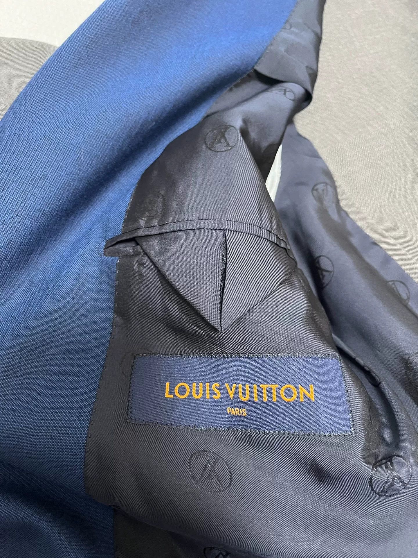 Louis Vuitton Louis Vuitton Paneled Blazer Size 46 Size US S / EU 44-46 / 1 - 4 Thumbnail