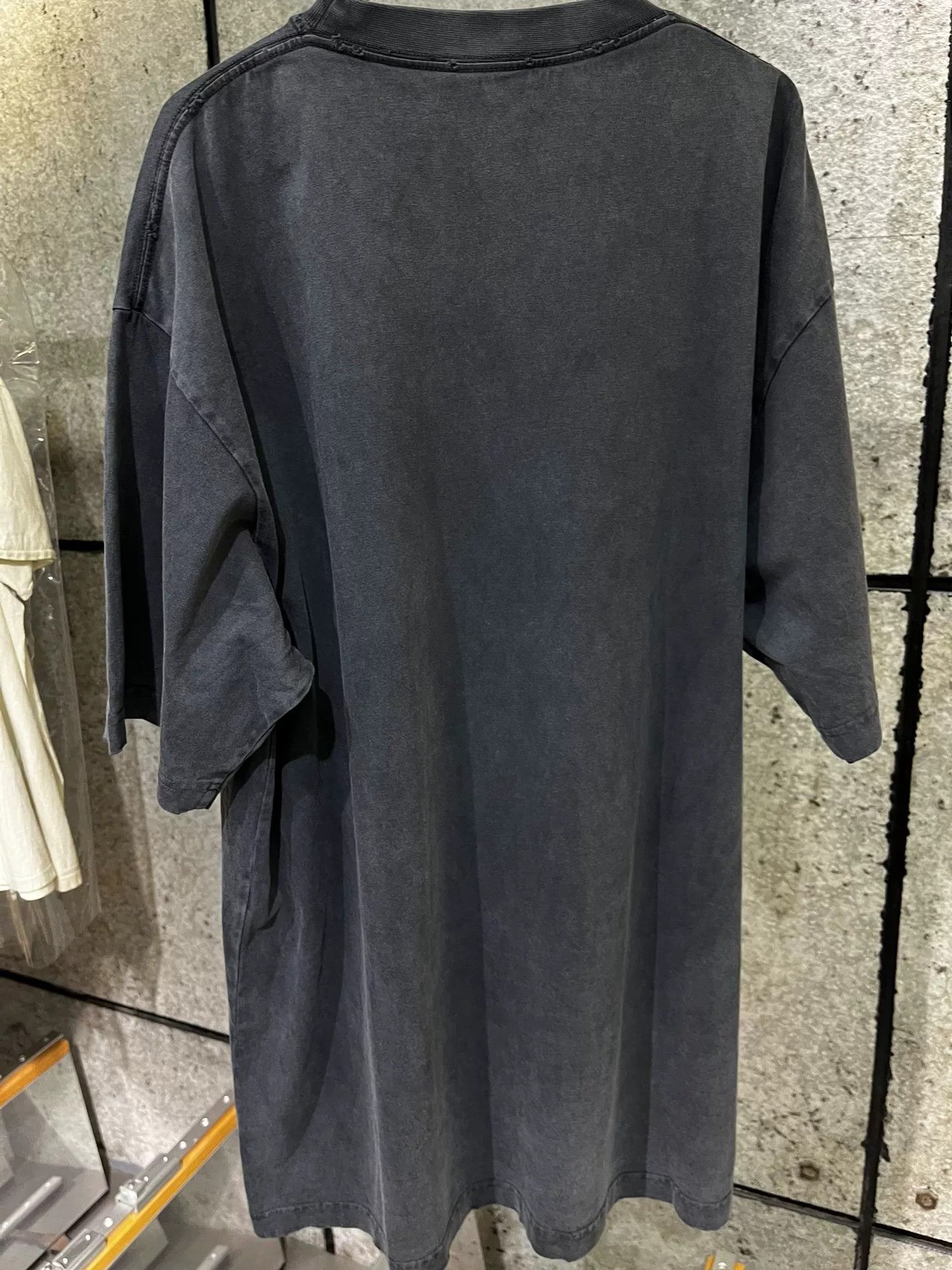 Balenciaga Balenciaga Design Team Black Distressed Tee M Size US M / EU 48-50 / 2 - 7 Thumbnail