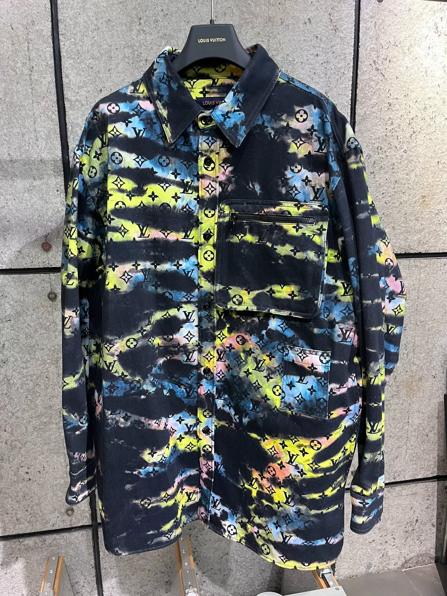 Louis Vuitton Louis Vuitton Denim Shirt 2XL Size US XXL / EU 58 / 5 - 2 Thumbnail