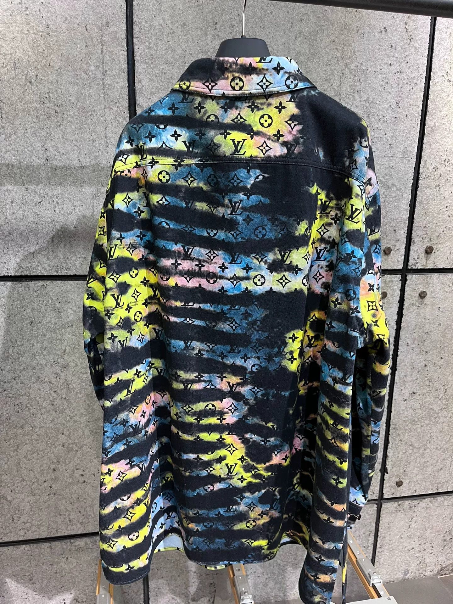 Louis Vuitton Louis Vuitton Denim Shirt 2XL Size US XXL / EU 58 / 5 - 9 Thumbnail