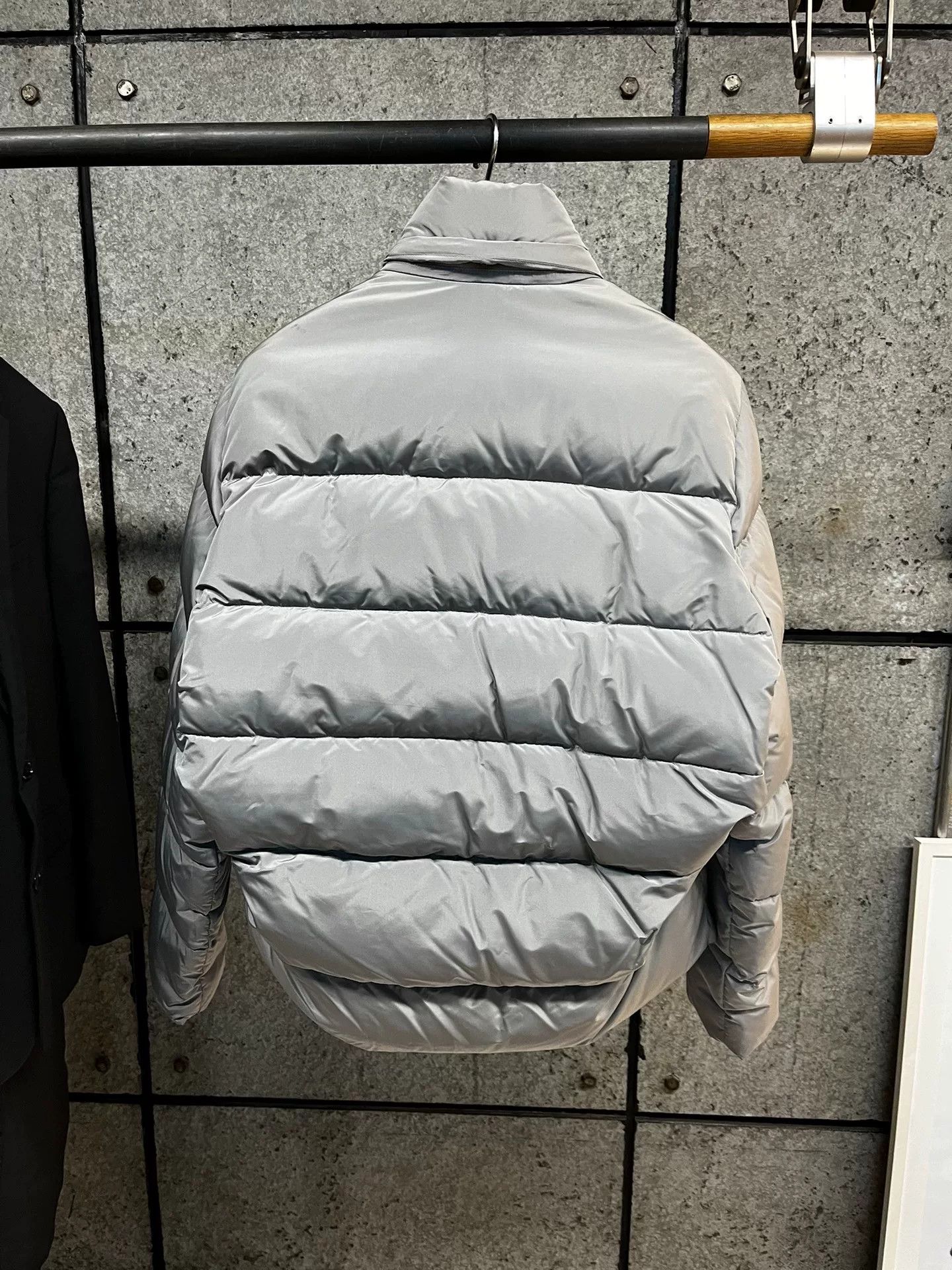 Balenciaga Balenciaga Gray Down Jacket Size 44 Size US S / EU 44-46 / 1 - 6 Thumbnail