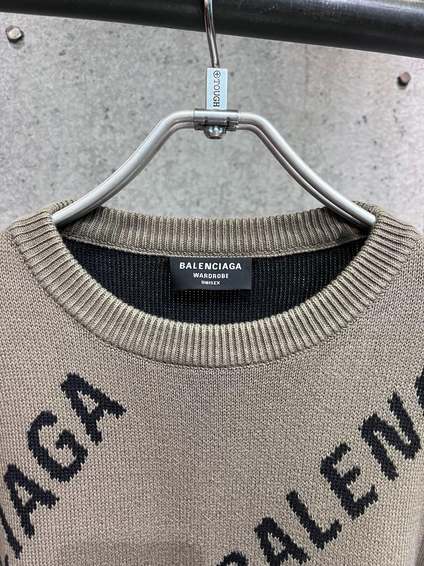 Balenciaga Balenciaga Letter Sweater Size S Size US S / EU 44-46 / 1 - 3 Thumbnail