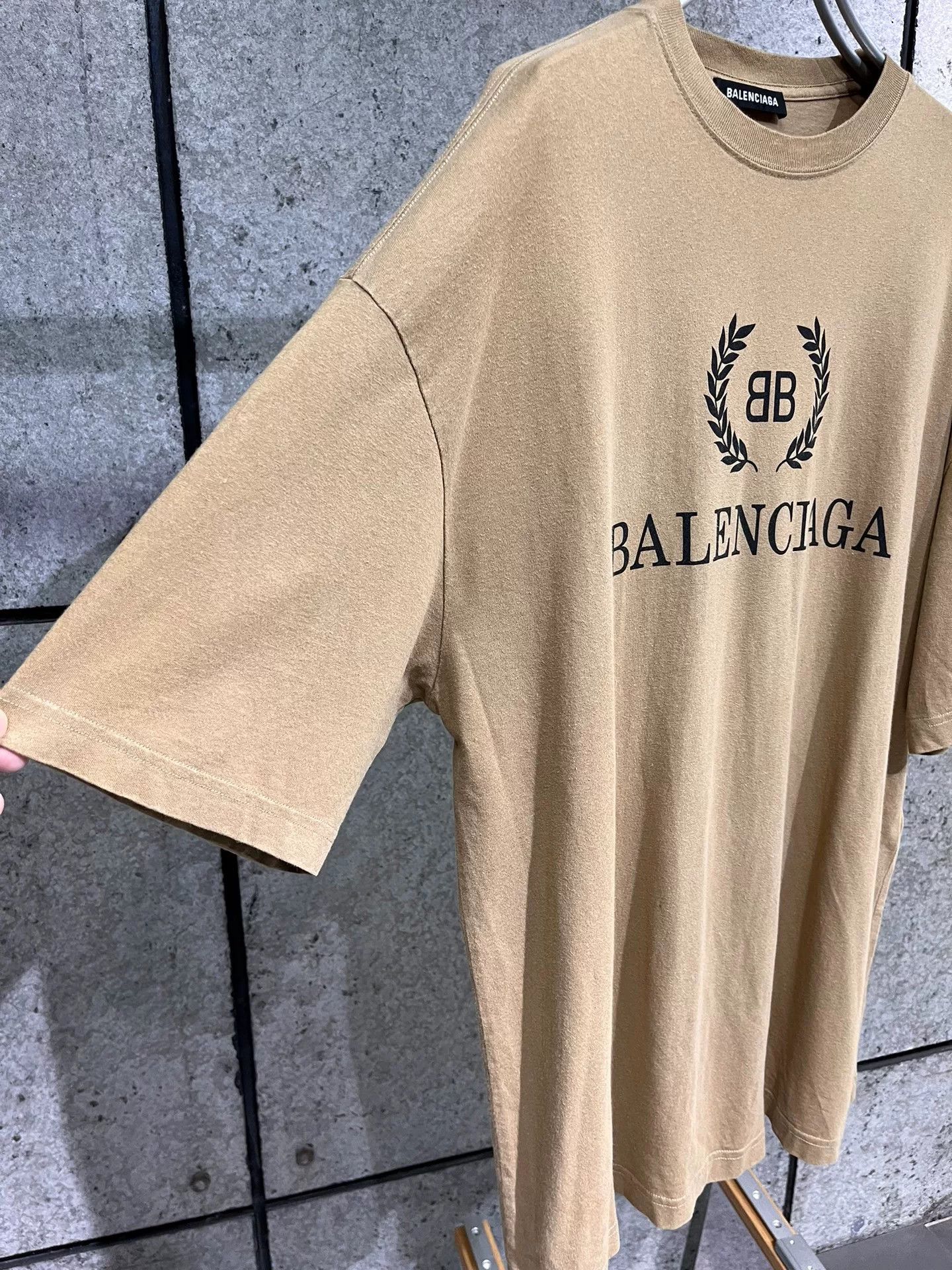 Balenciaga Balenciaga Khaki Wheat Short Sleeve S Size US S / EU 44-46 / 1 - 4 Thumbnail