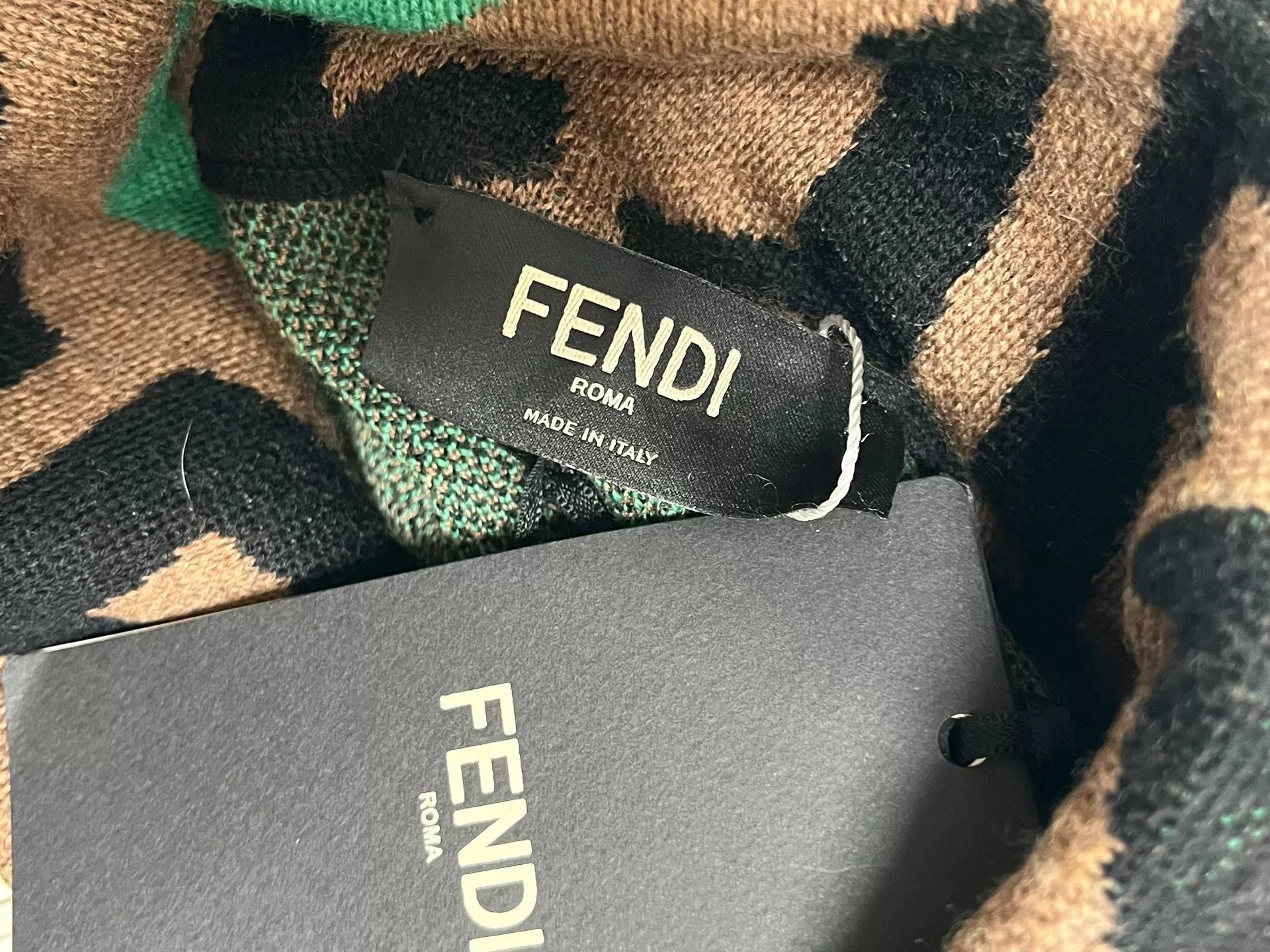 Fendi Fendi All-Over Print Sweater Size 48 Size US M / EU 48-50 / 2 - 5 Thumbnail