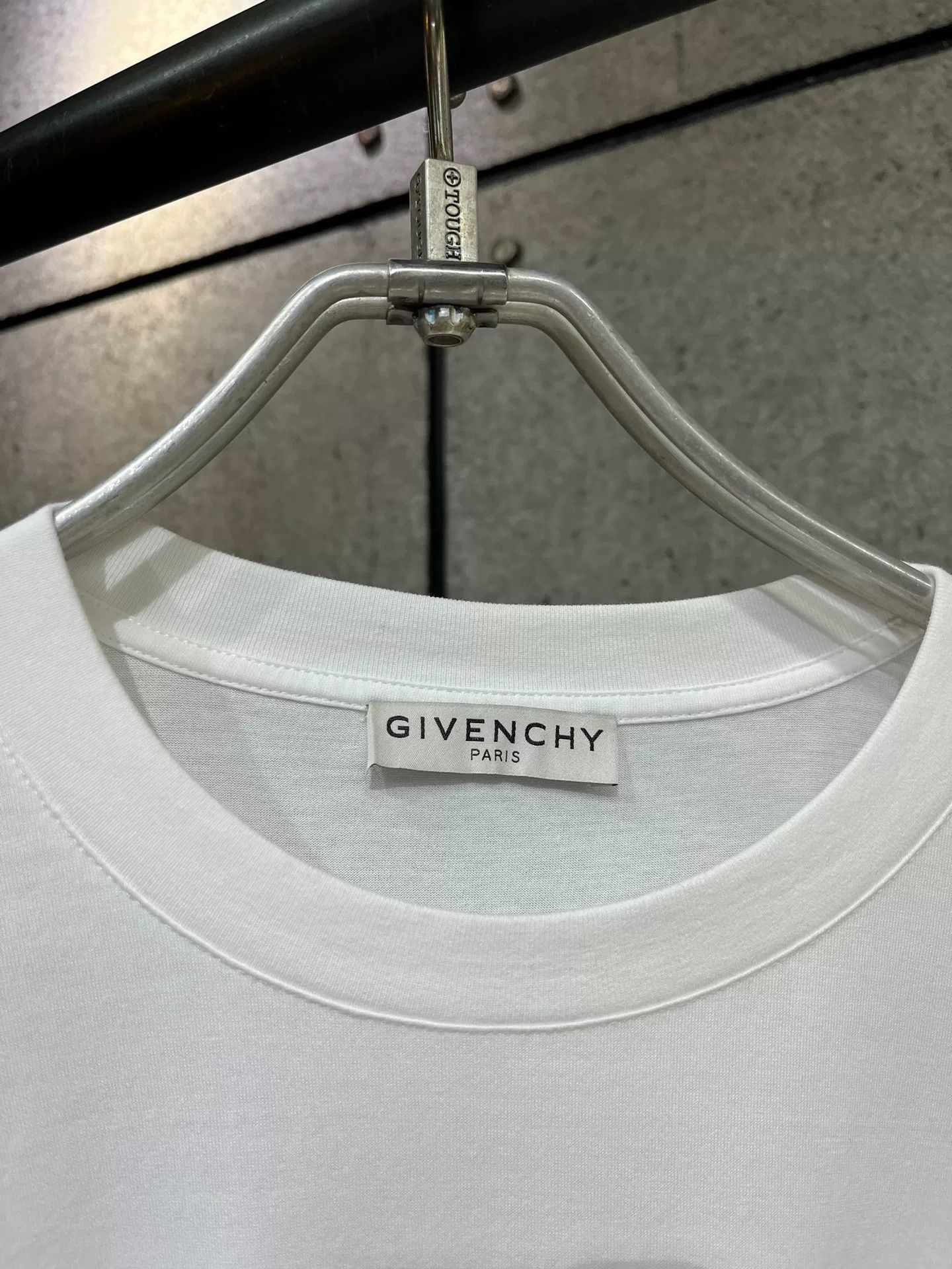 Givenchy Givenchy White Letter Short-Sleeve XL Size US XL / EU 56 / 4 - 2 Thumbnail