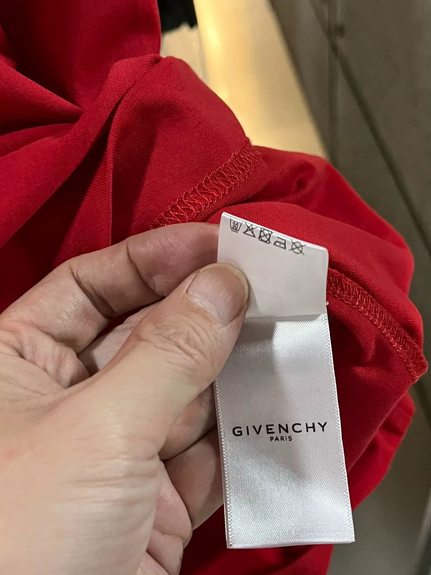 Givenchy Givenchy Red Trap Short Sleeve L Size US L / EU 52-54 / 3 - 5 Thumbnail