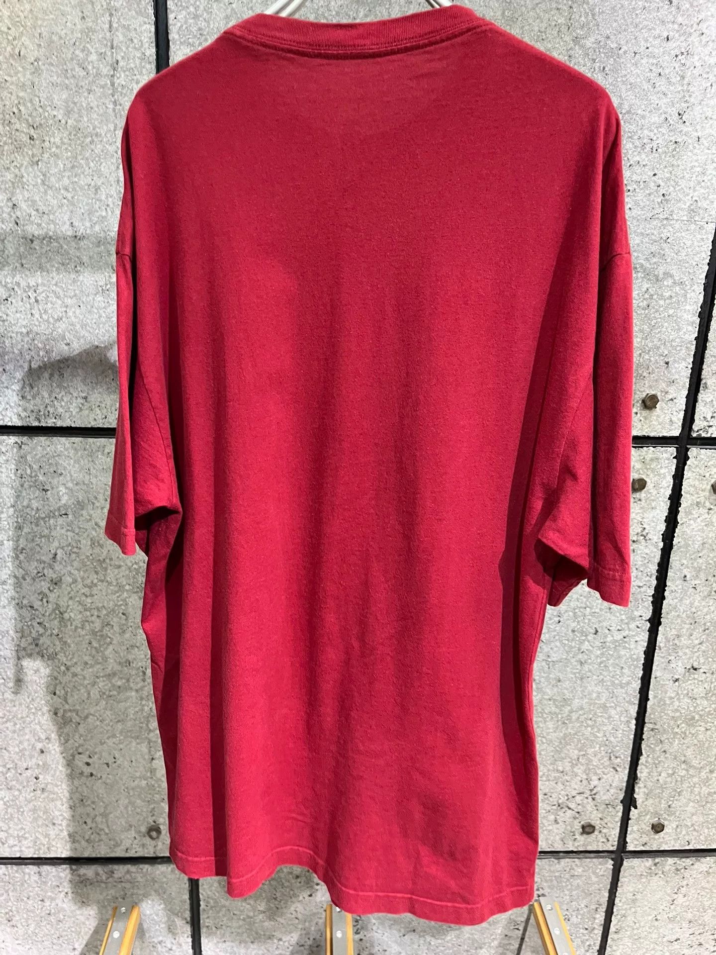 Balenciaga Balenciaga Red Wheat Short Sleeve S Size US S / EU 44-46 / 1 - 5 Thumbnail