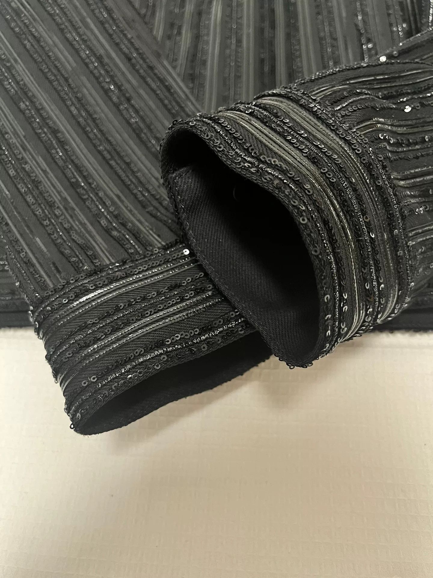 Saint Laurent Paris Saint Laurent Paris Black Sequin Jacket M Size US M / EU 48-50 / 2 - 7 Thumbnail