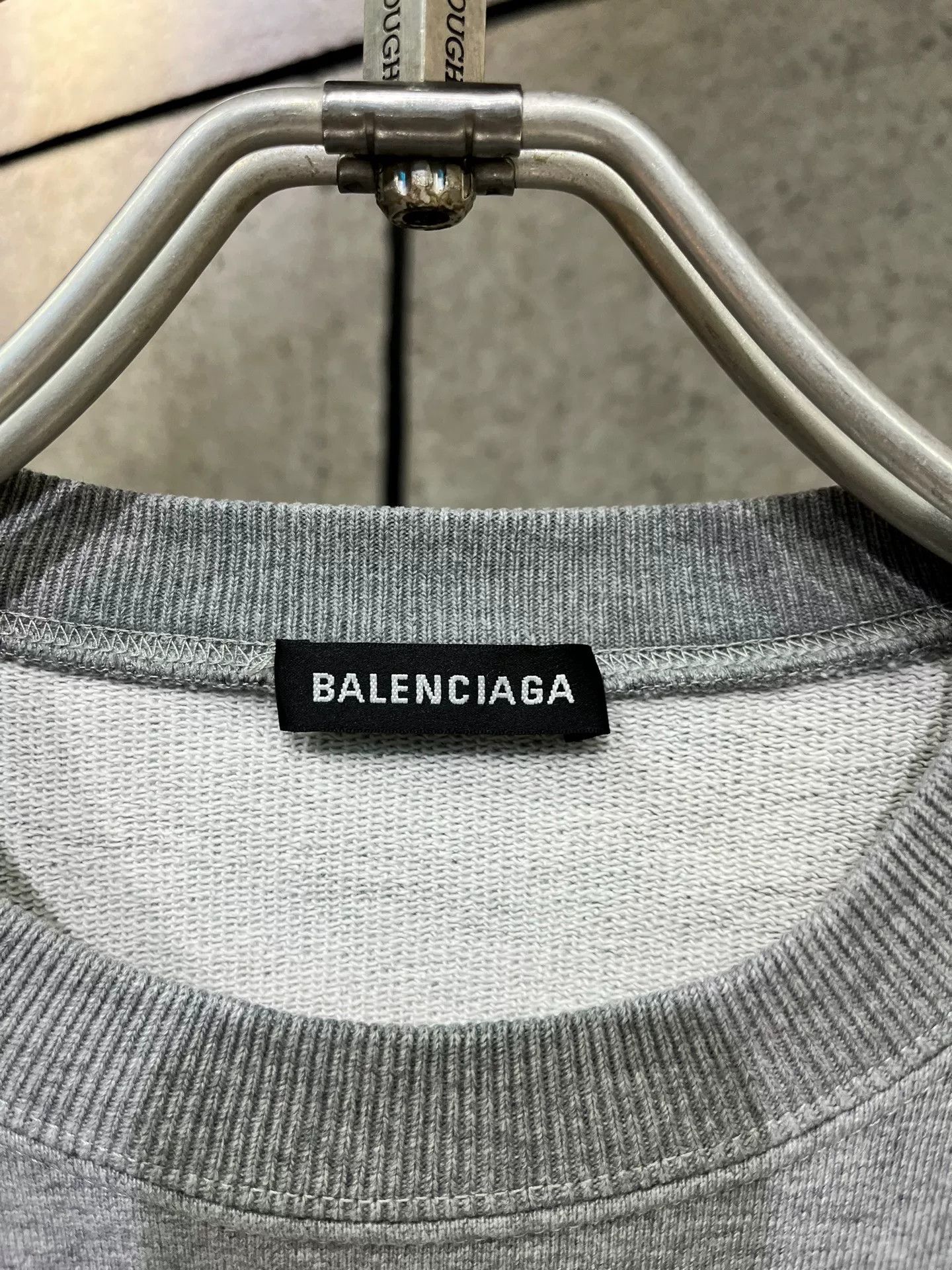 Balenciaga Balenciaga Gray Crewneck Logo Sweatshirt M Size US M / EU 48-50 / 2 - 4 Thumbnail
