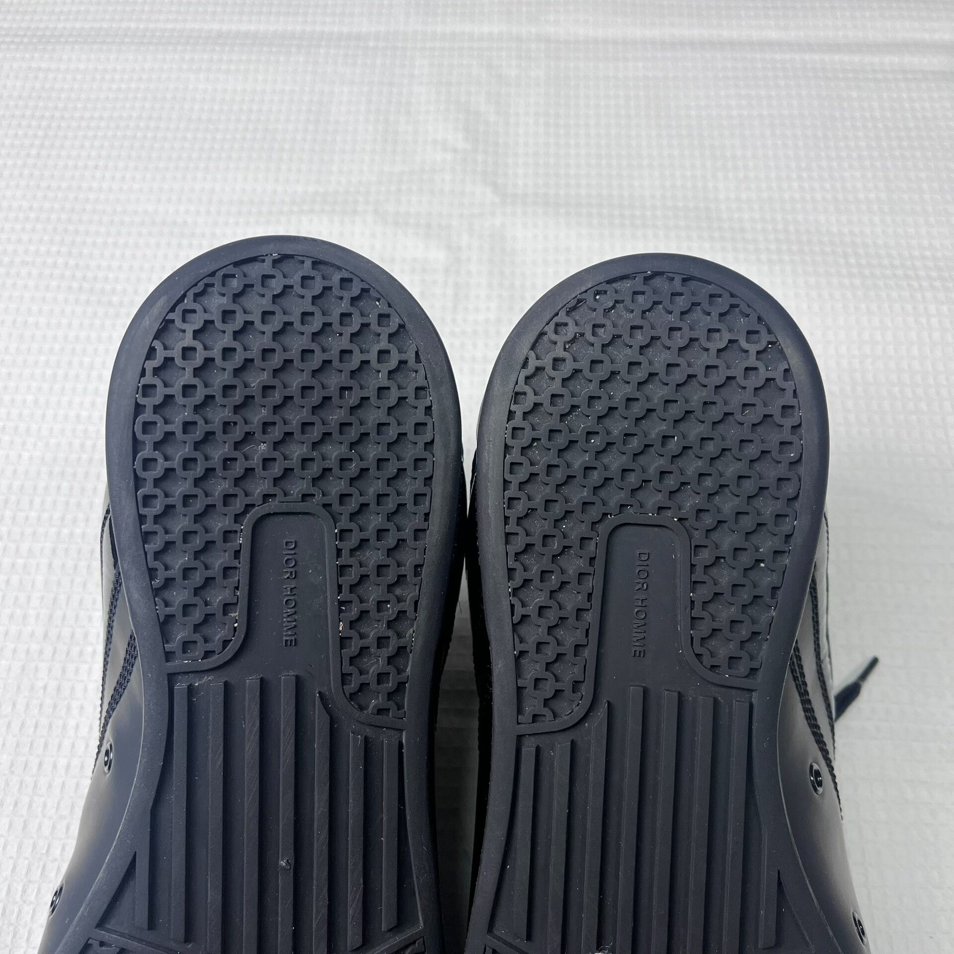 Dior Dior Black Low-Top Sneakers Size 41 Size US 8 / EU 41 - 8 Thumbnail