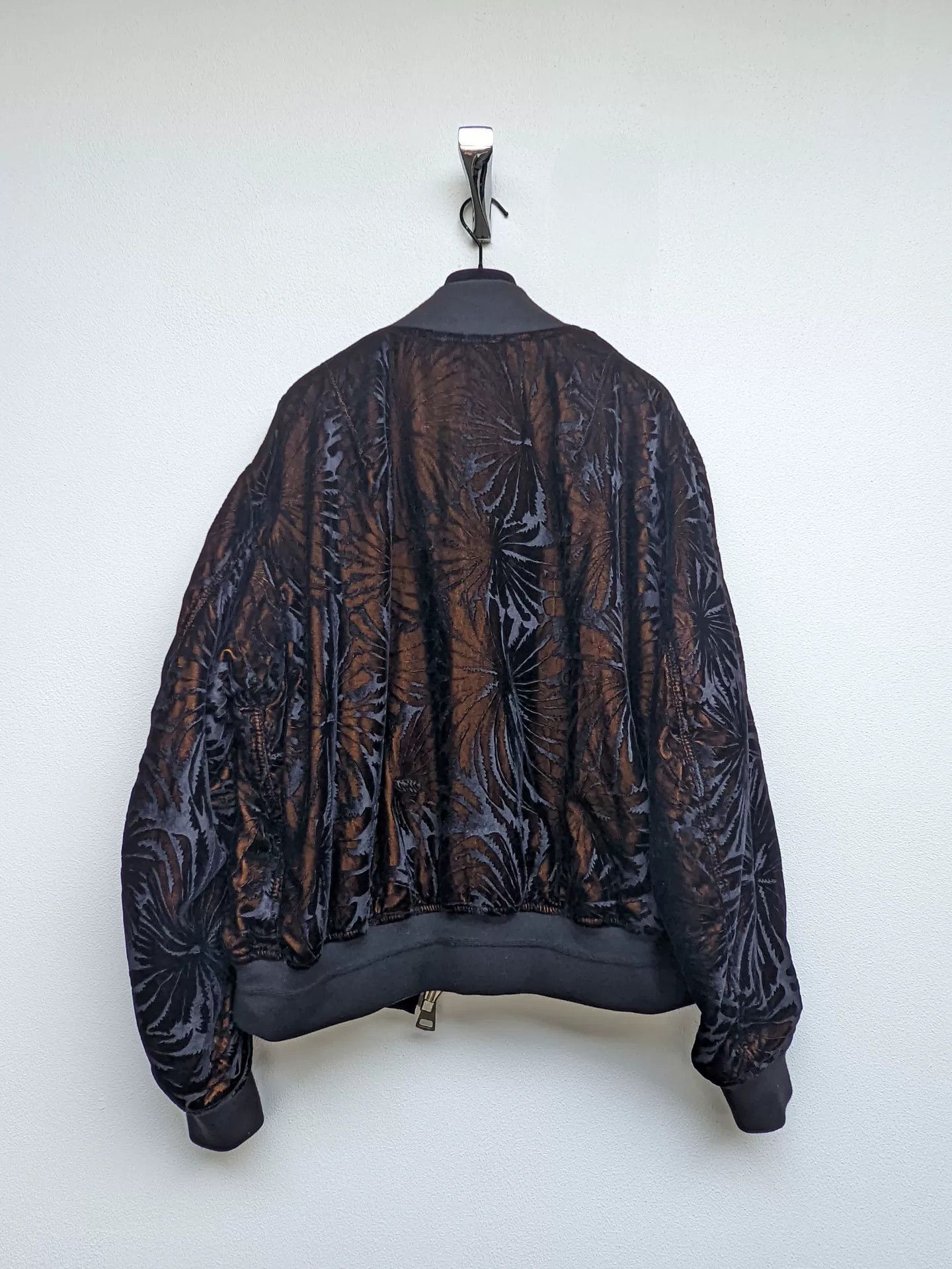 Haider Ackermann Haider Ackermann Men's Velvet Jacket Size US S / EU 44-46 / 1 - 6 Thumbnail