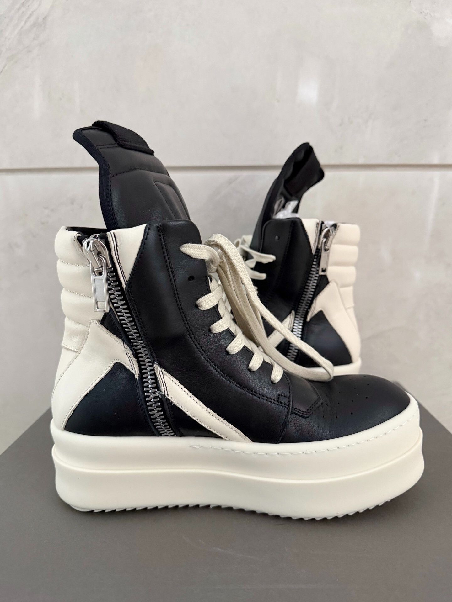 Rick Owens Rick Owens 26SS Thick Sole Inverted Triangle Size US 6 / IT 36 - 4 Thumbnail